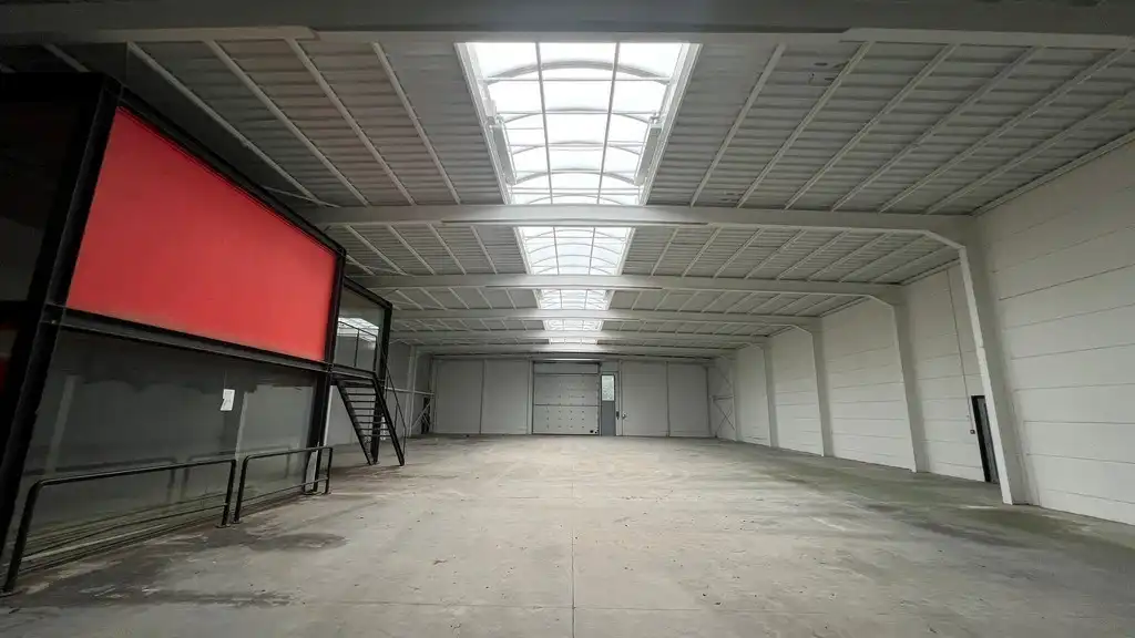Nieuwbouw bedrijfsunit te koop in Walle Kortrijk foto 4