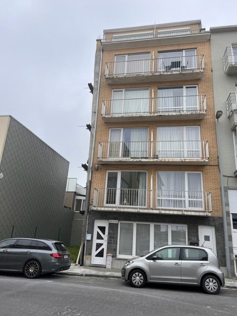 Volledig gerenoveerd, gemeubeld appartement met 2 slaapkamers foto 17