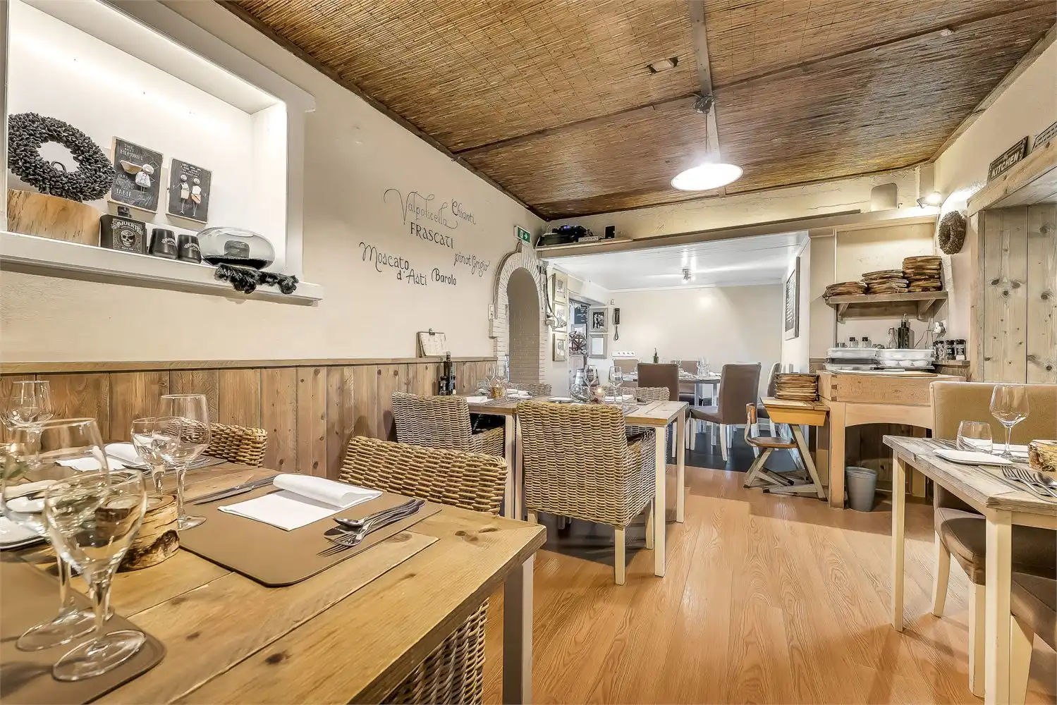 Gekend Italiaans restaurant met prachtig luxe-appartement foto 9