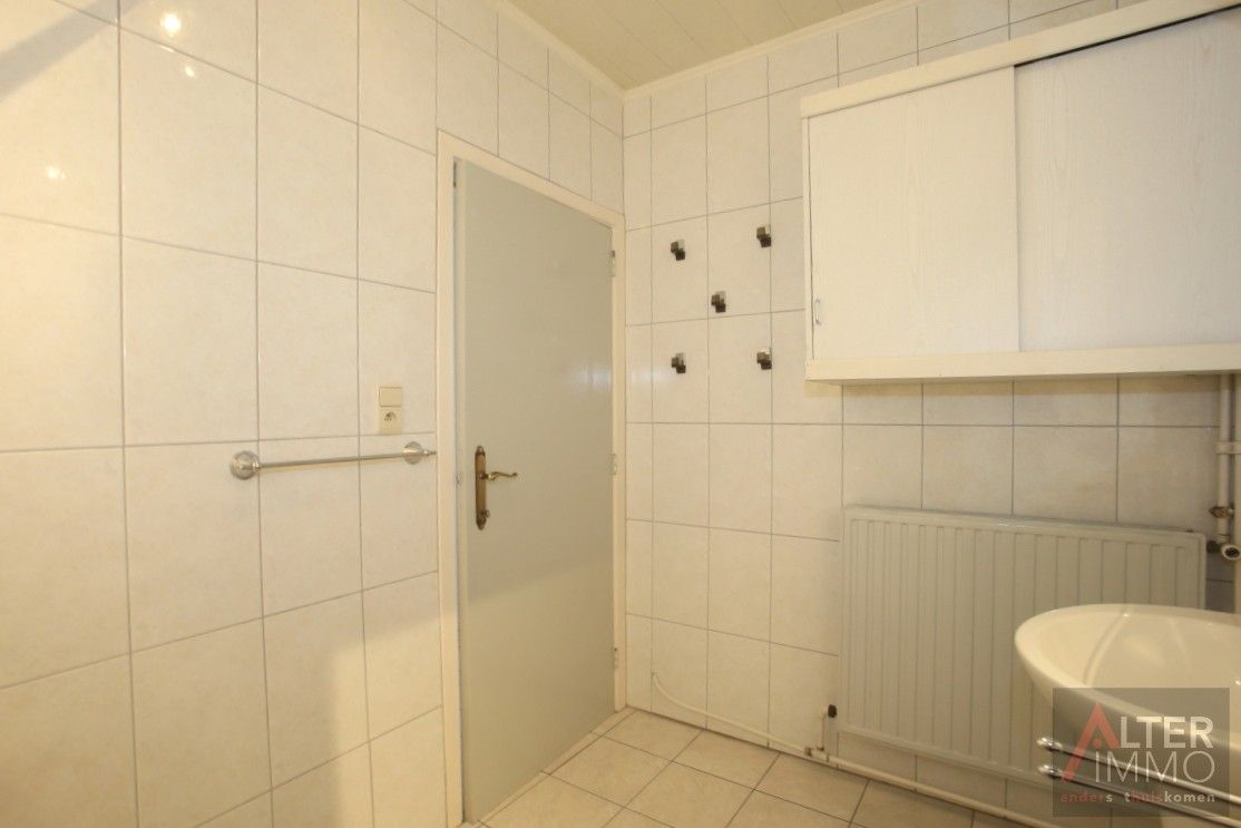 VERKOCHT! Eengezinswoning met 3 (slaap)kamers op een goed gelegen perceel van 9a 76ca vlakbij Zolder centrum. foto 16