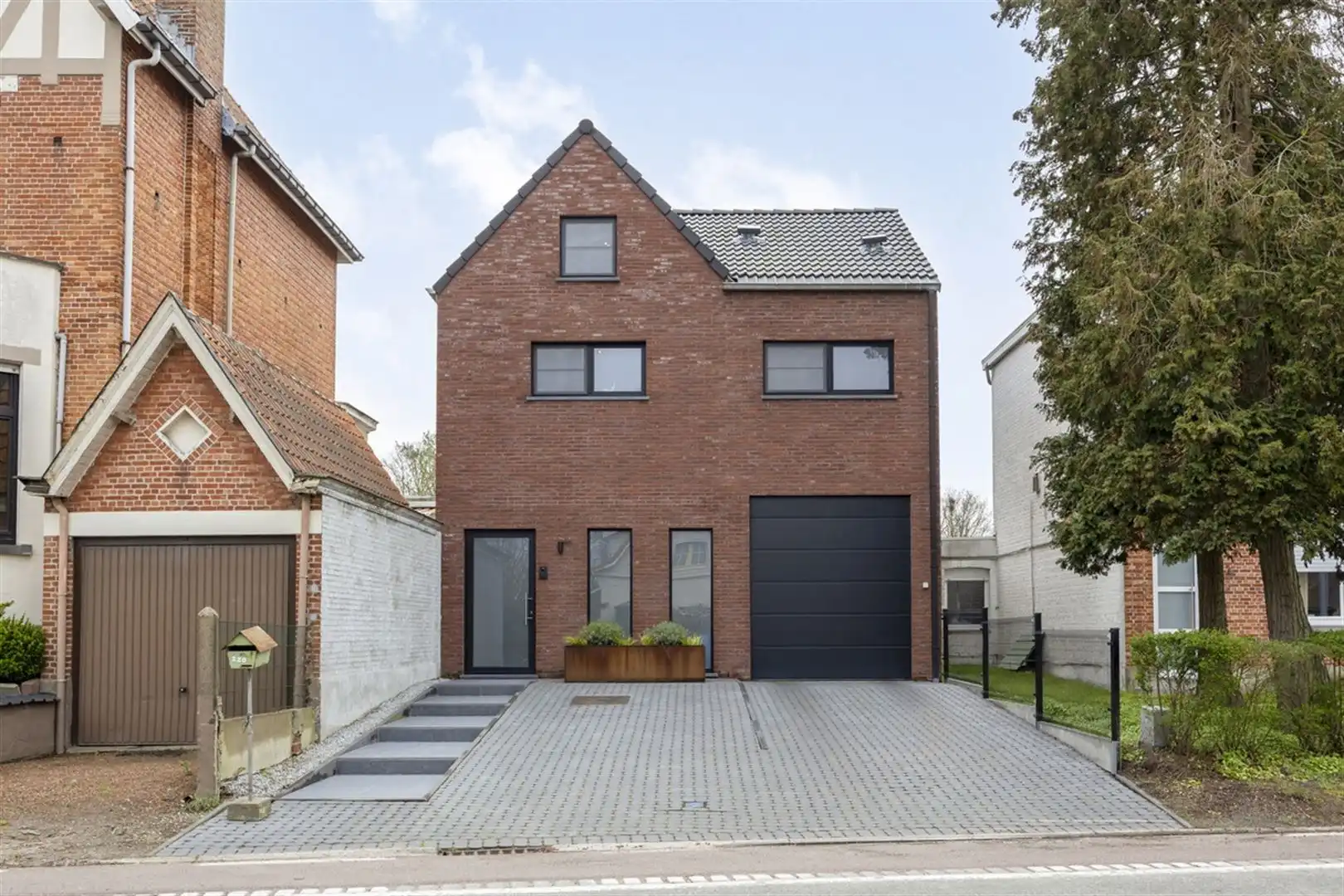 uitzonderlijke eigendom met garage en grote tuin (2287 m²) foto 36