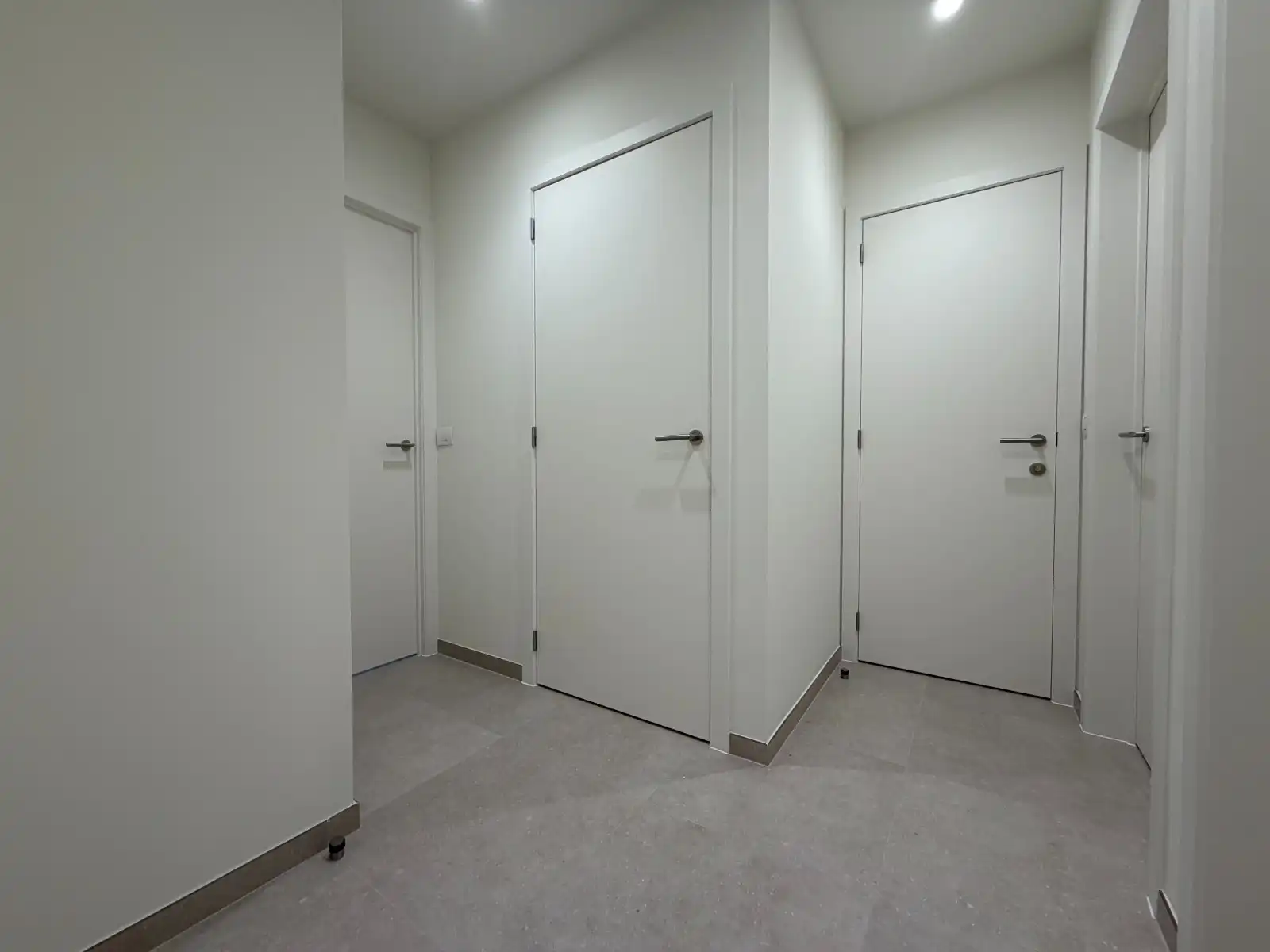 Nieuwbouwappartement te huur in centrum Nazareth foto 3