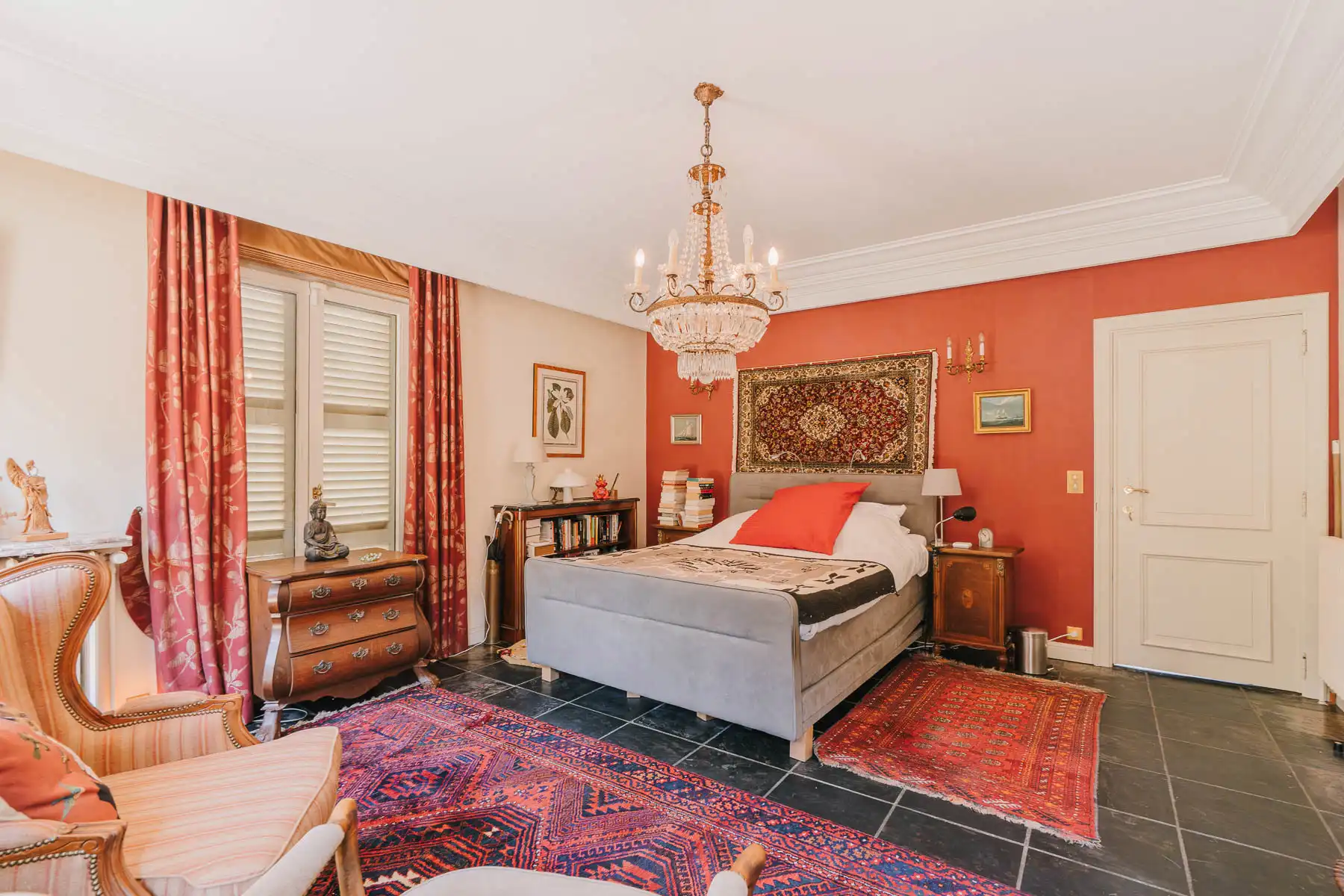 Royale villa op groot perceel met vergunde schuur foto 8