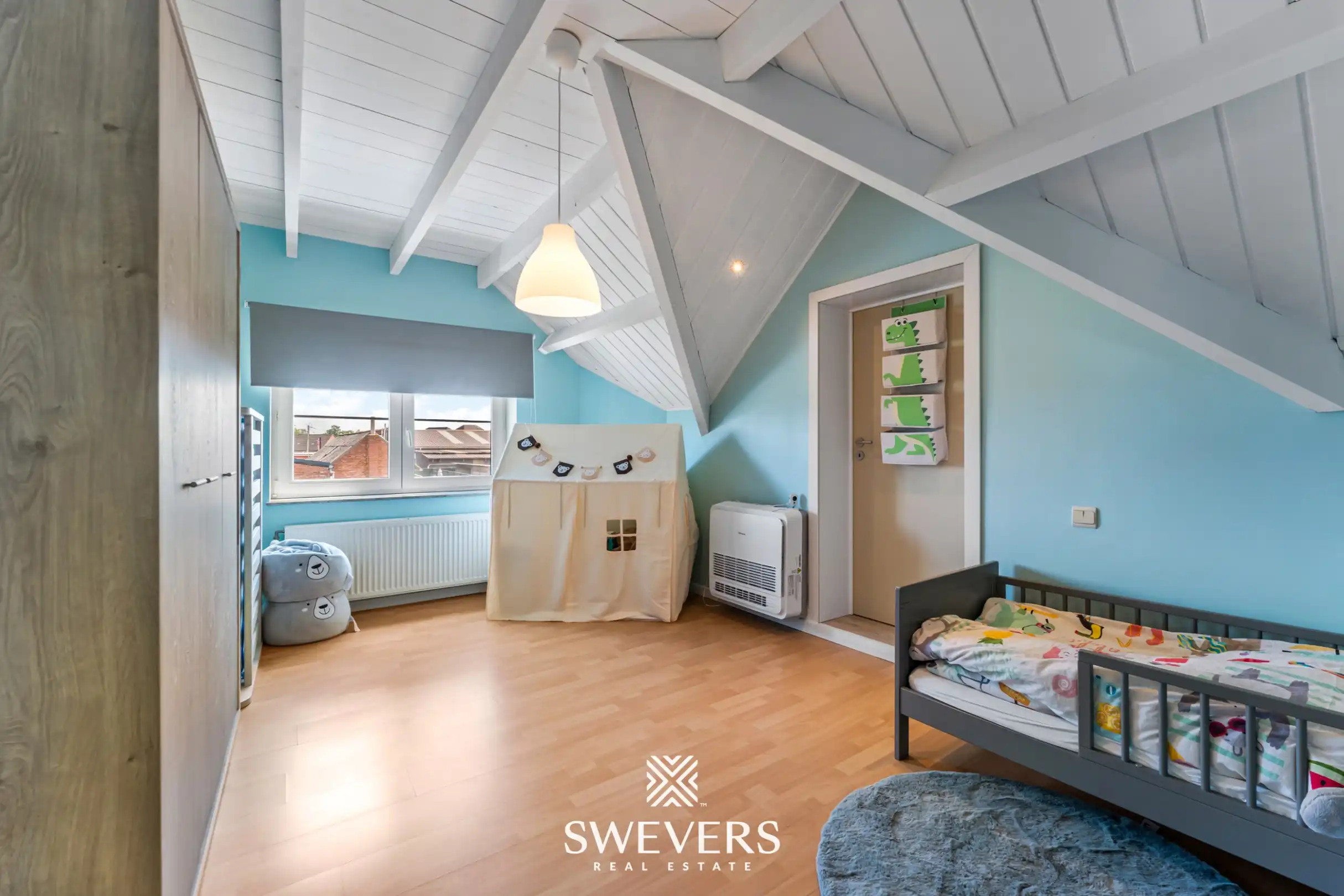 Instapklare woning met veel ruimte, 4 slaapkamers en zonnige tuin foto 24