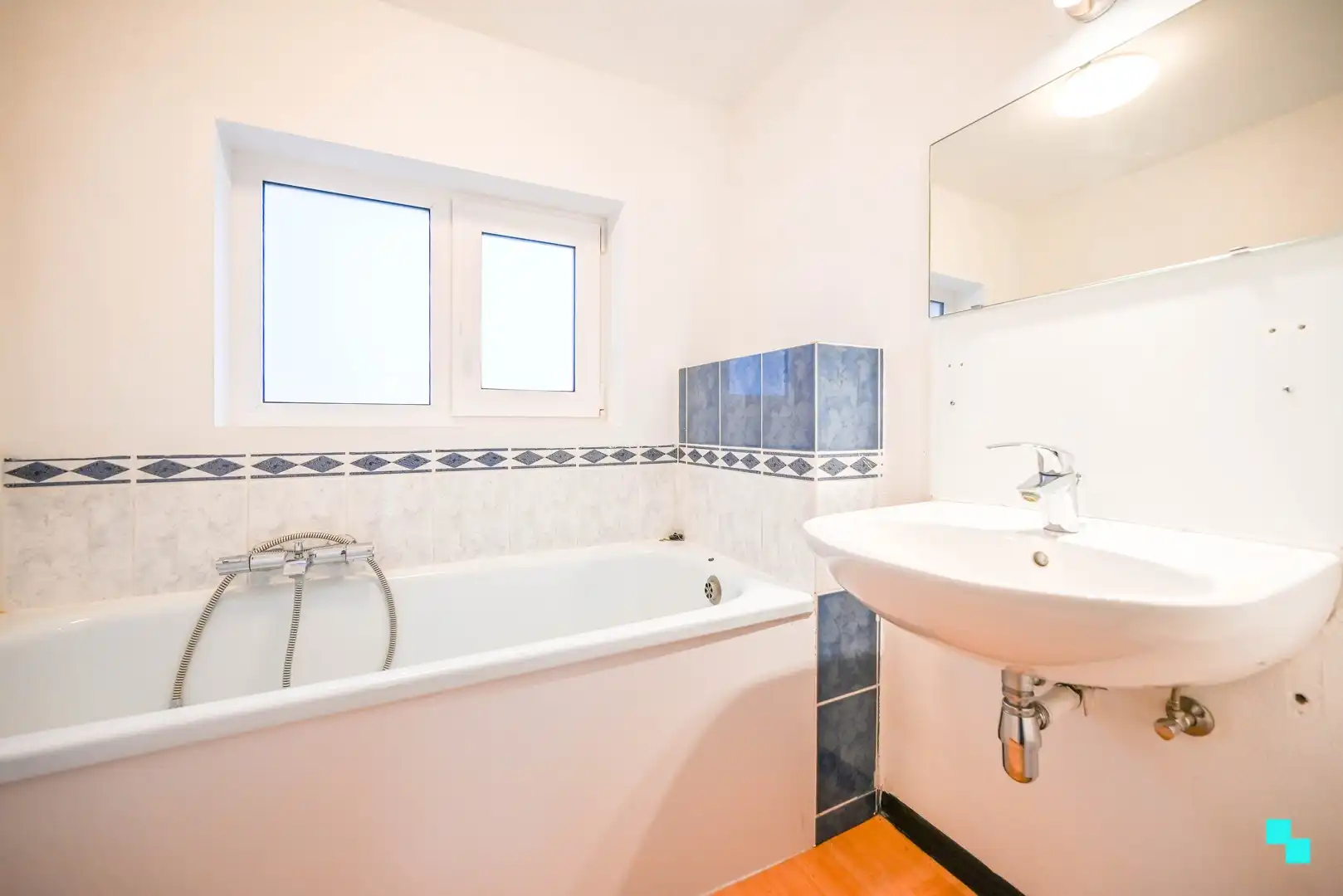 Ééngezinswoning in het hartje van Oostrozebeke foto 18