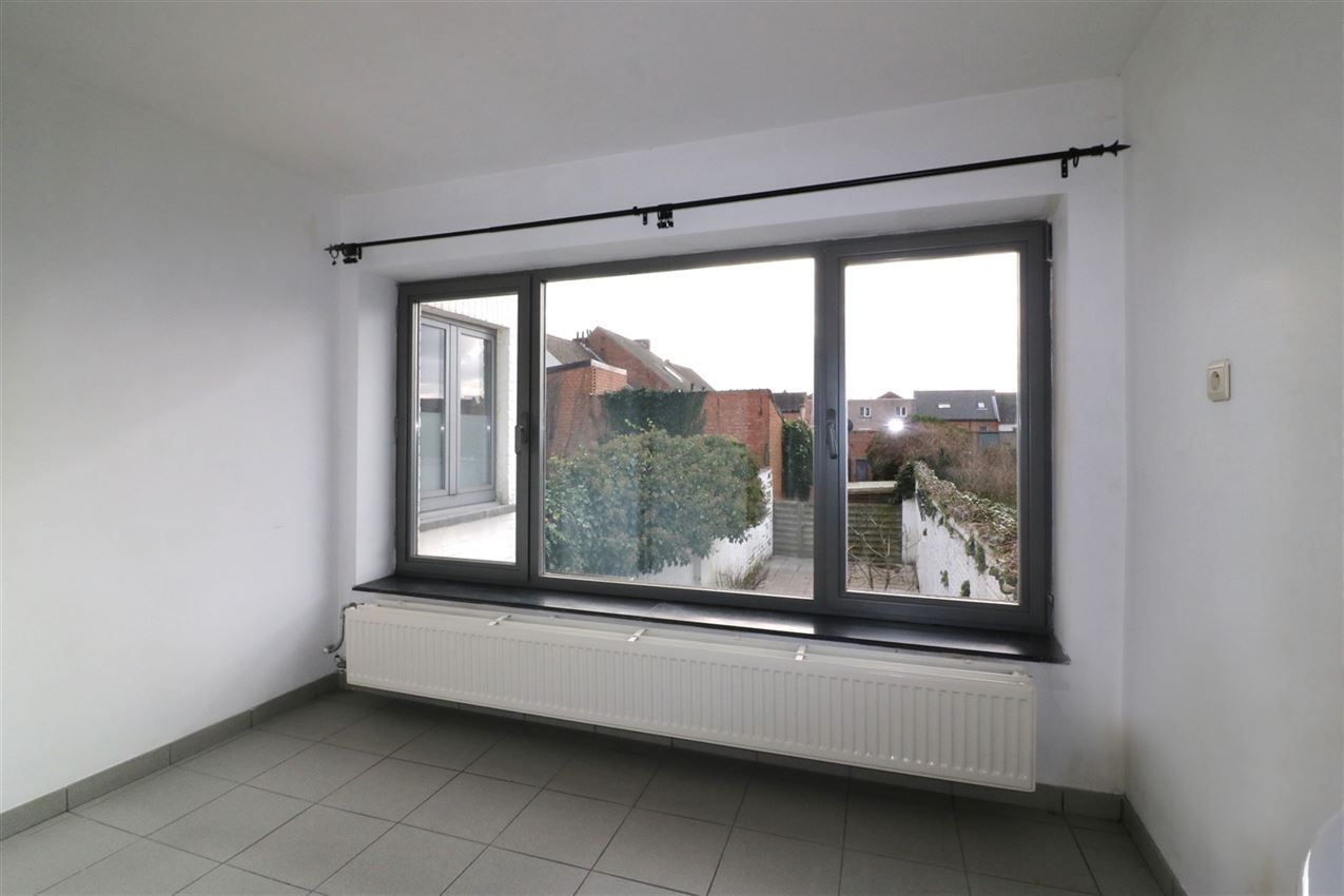 3 slpk., nabij station, heel ferm terras 60m² foto 24