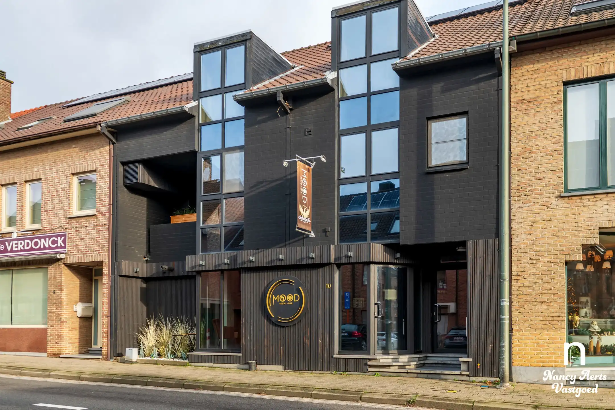 Handelszaak te huur op toplocatie in Beringen-Centrum foto {{pictureIndex}}