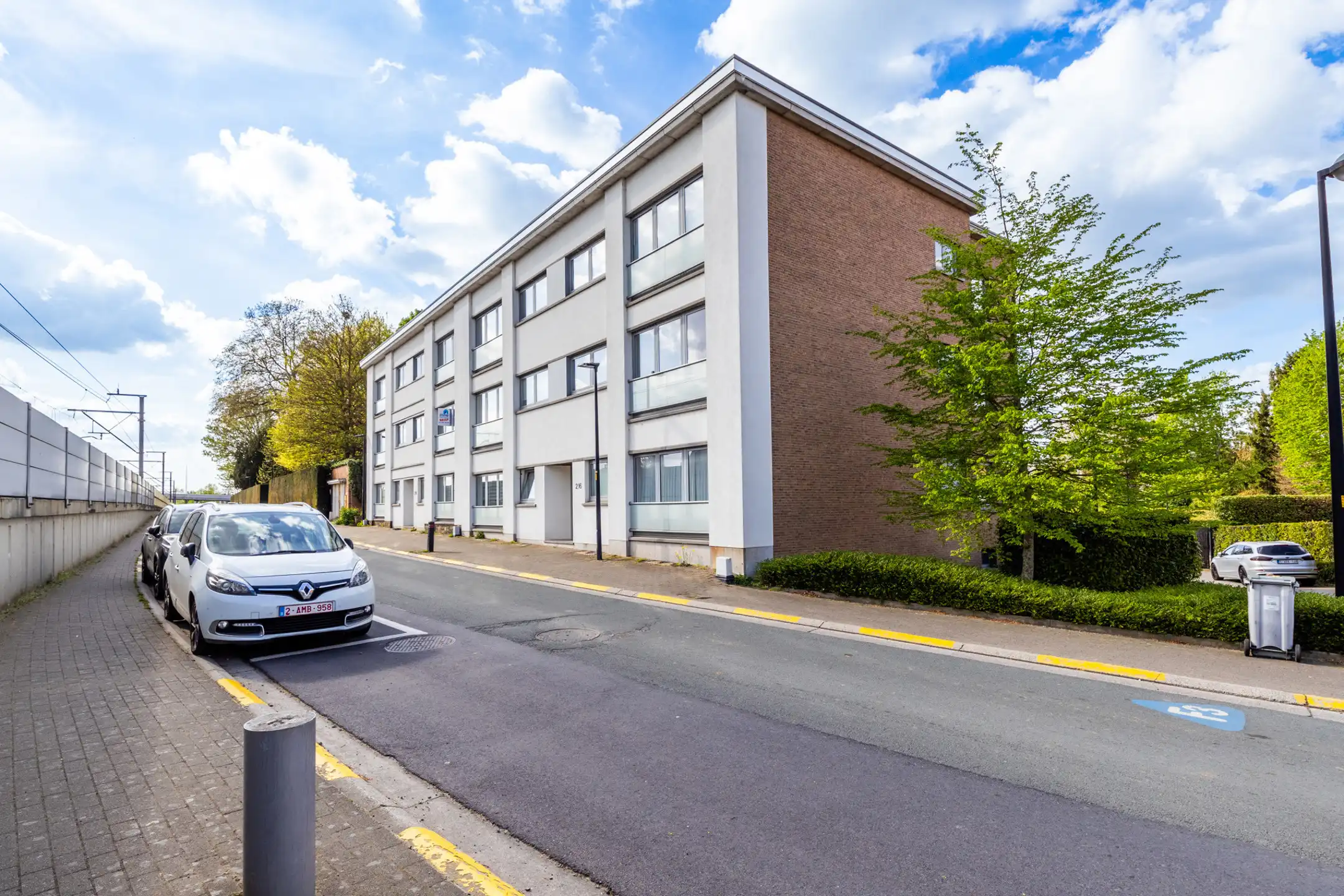 Appartement te huur foto {{pictureIndex}}