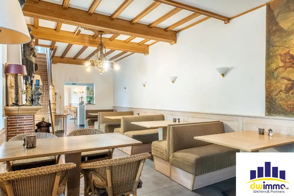 Unieke overname: Hotel-Restaurant op toplocatie in het hart van Lokeren foto 12