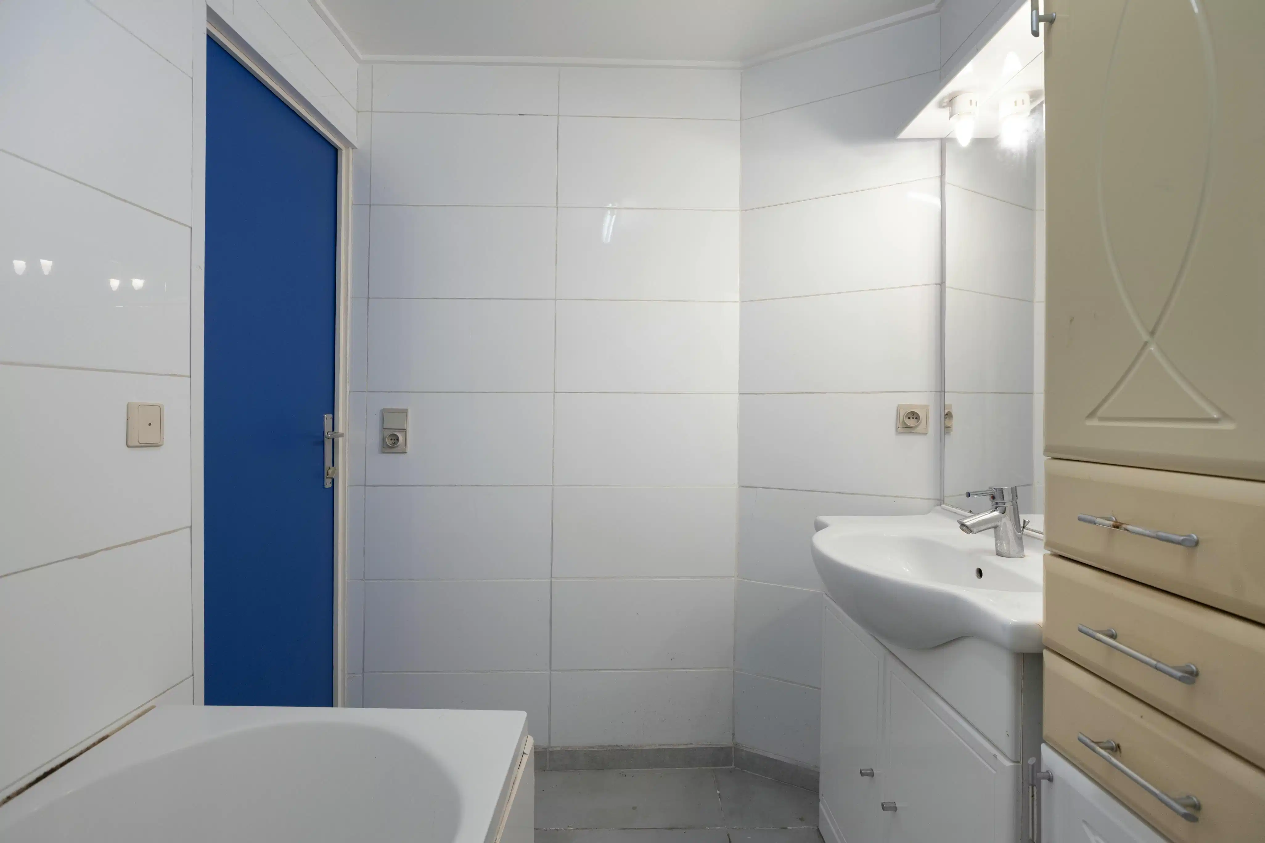 Te renoveren woning te koop in Brugge nabij de Vesten foto 10