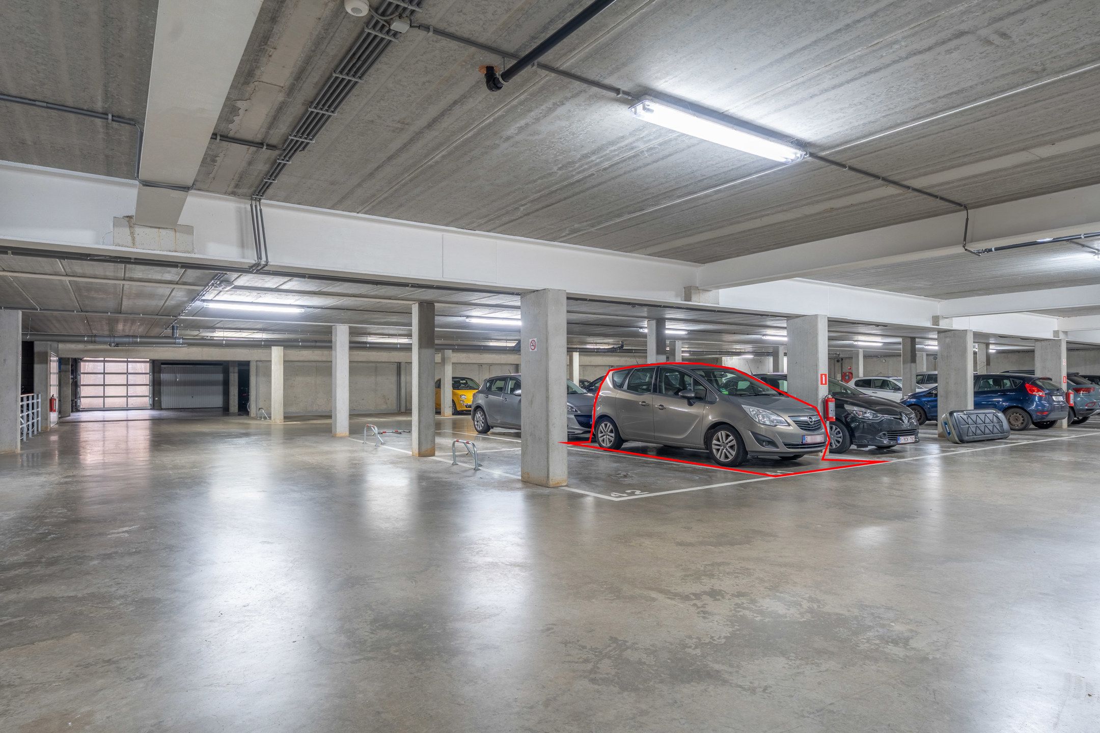 Gelijkvloers app met 2 slpk en autostaanplaats te Turnhout. foto 17