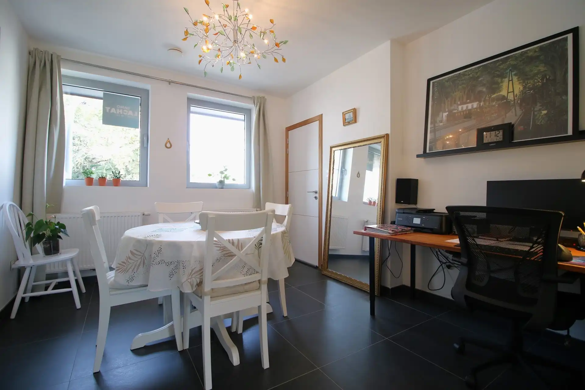 Instapklaar appartement van 130m² (2020) met 2 autostaanplaatsen foto 8