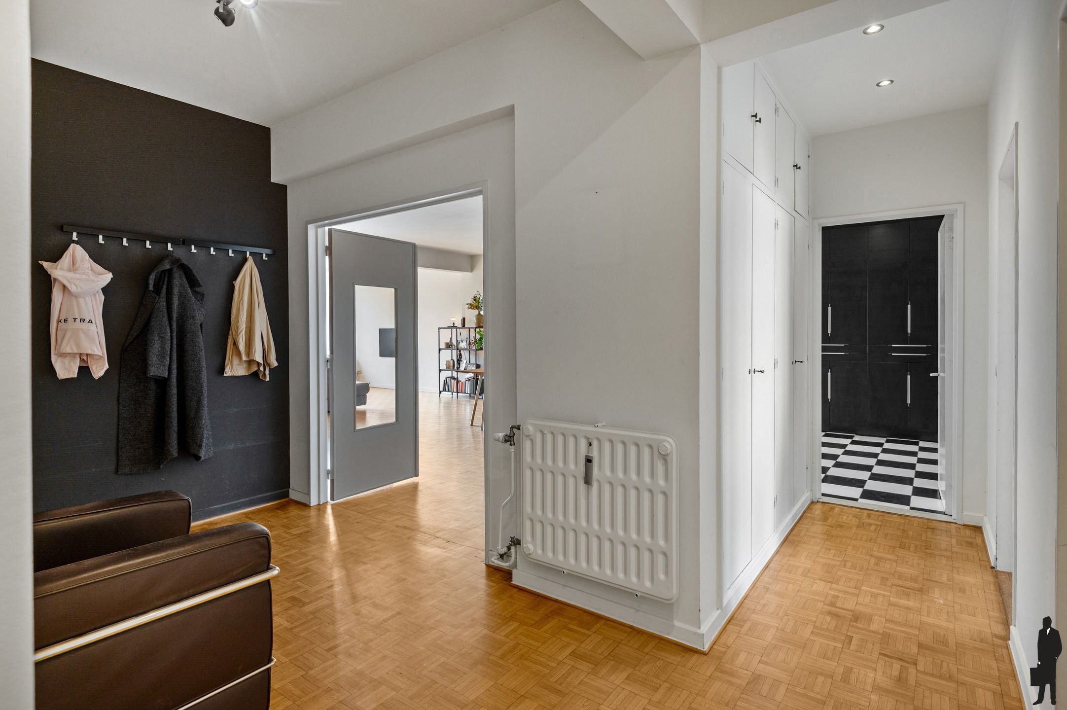 Lichtrijk 3-slaapkamer appartement met Zuidwestgericht terras foto 15
