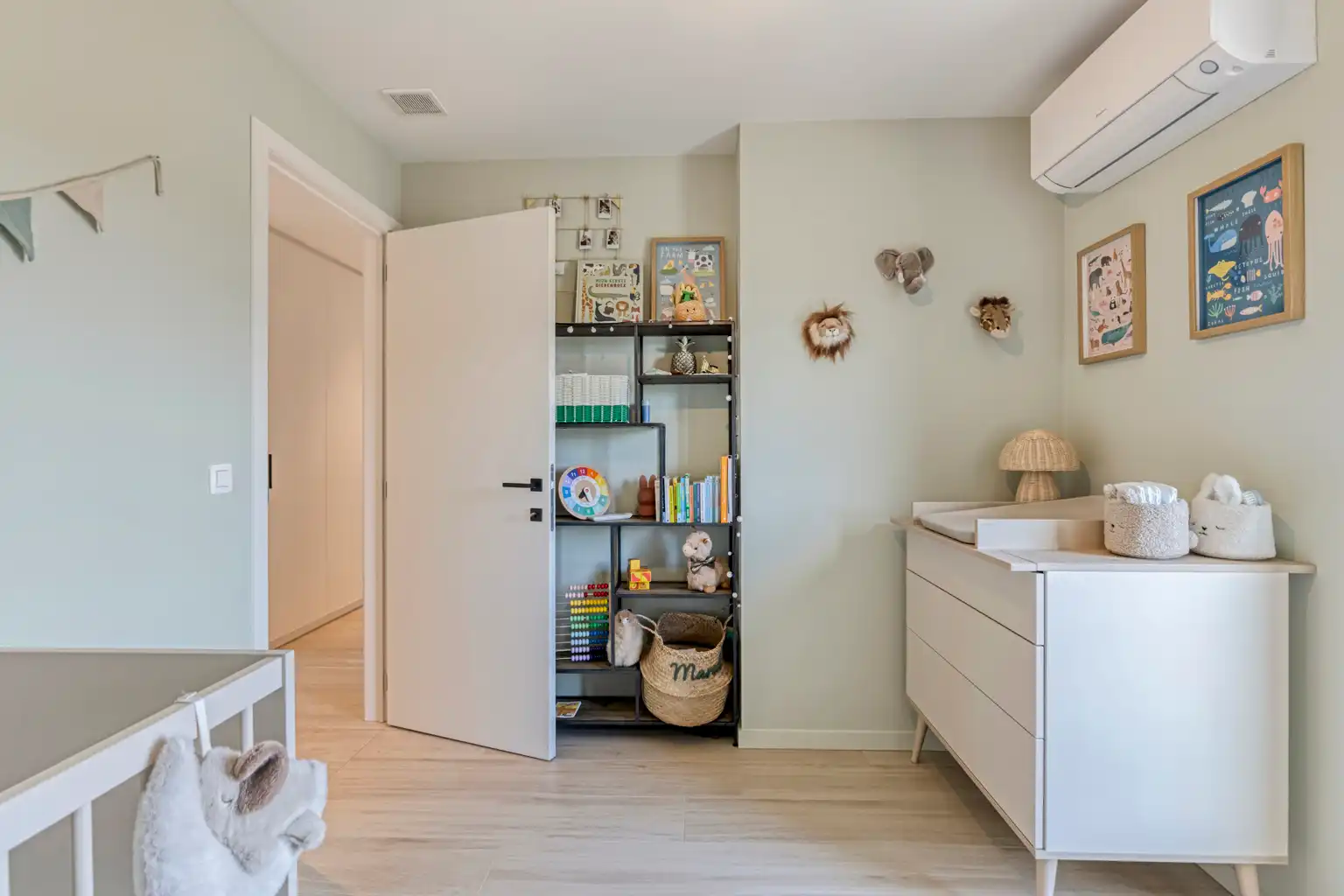 INSTAPKLARE ENERGIEZUINIGE WONING OP EEN RUSTIGE LOCATIE foto 21