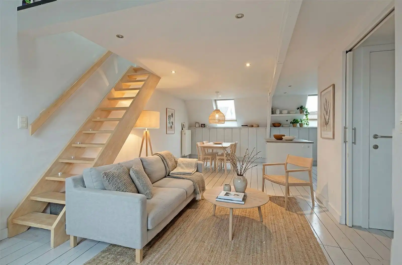 Duplex-appartement met terras in het centrum van Gent. foto 2