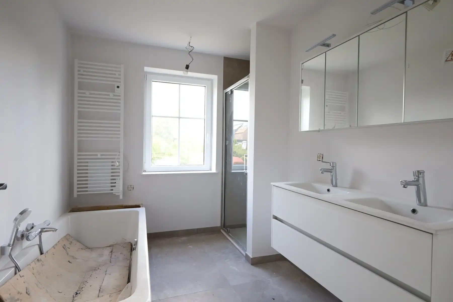 LAATSTE KANS, MOOI AFGEWERTKE, INSTAPKLARE NIEUWBOUW AAN 6% * foto 4