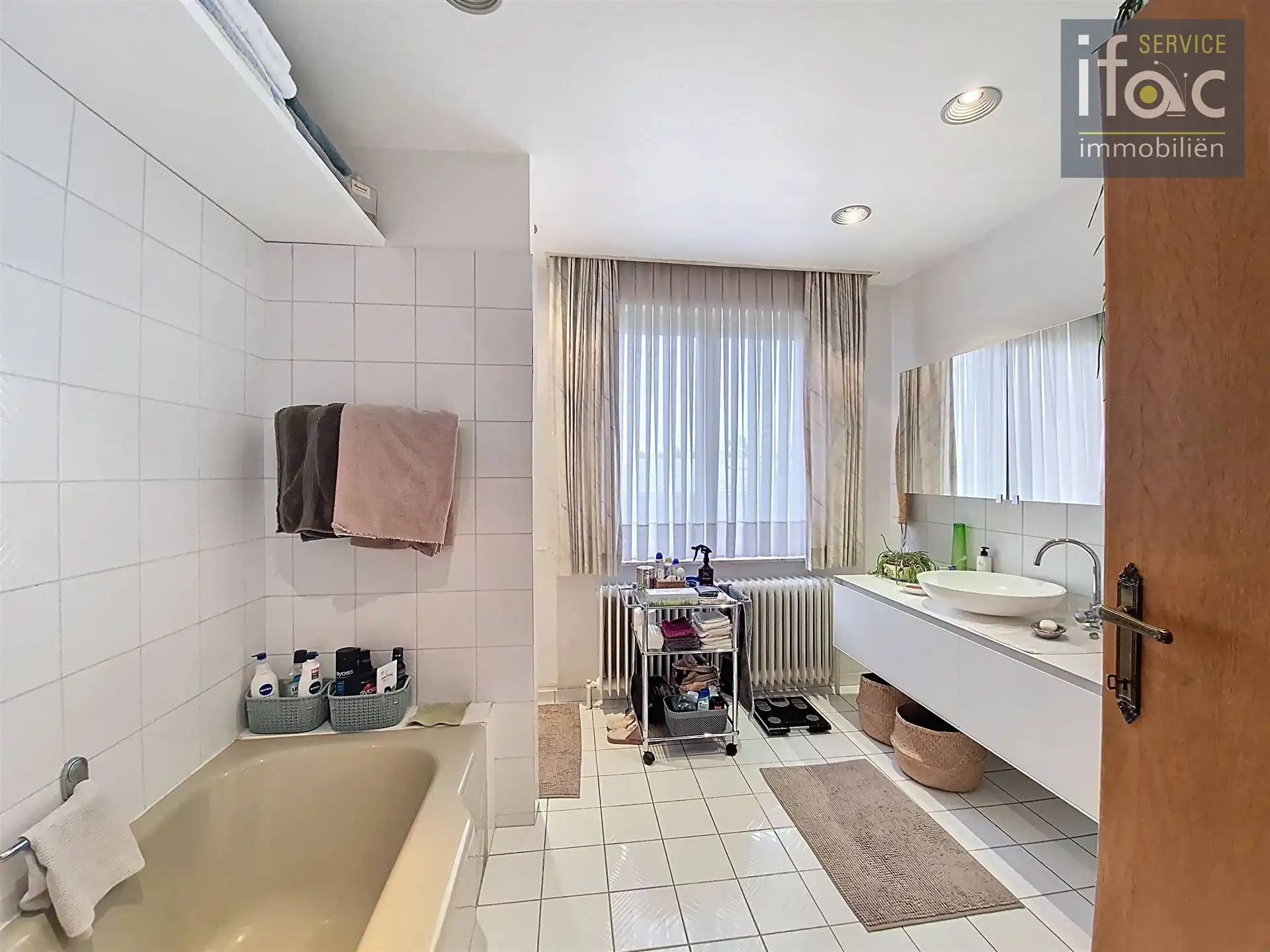 Uniek gelegen bungalow met prachtig zicht op 12a 23ca foto 28