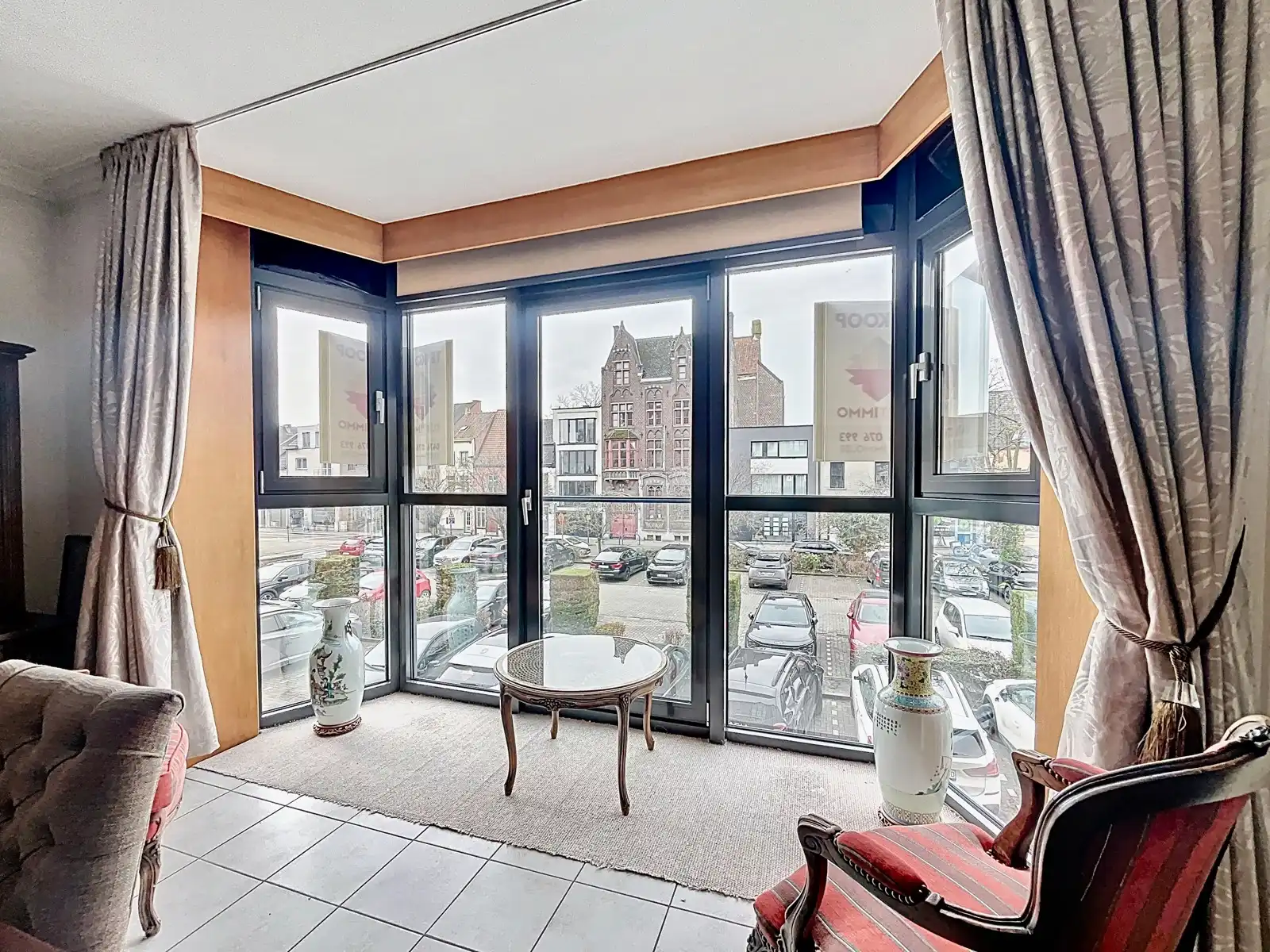 Centrum Aalst, Lichtrijk én Ruim Appartement met 2 SLPK! foto 5