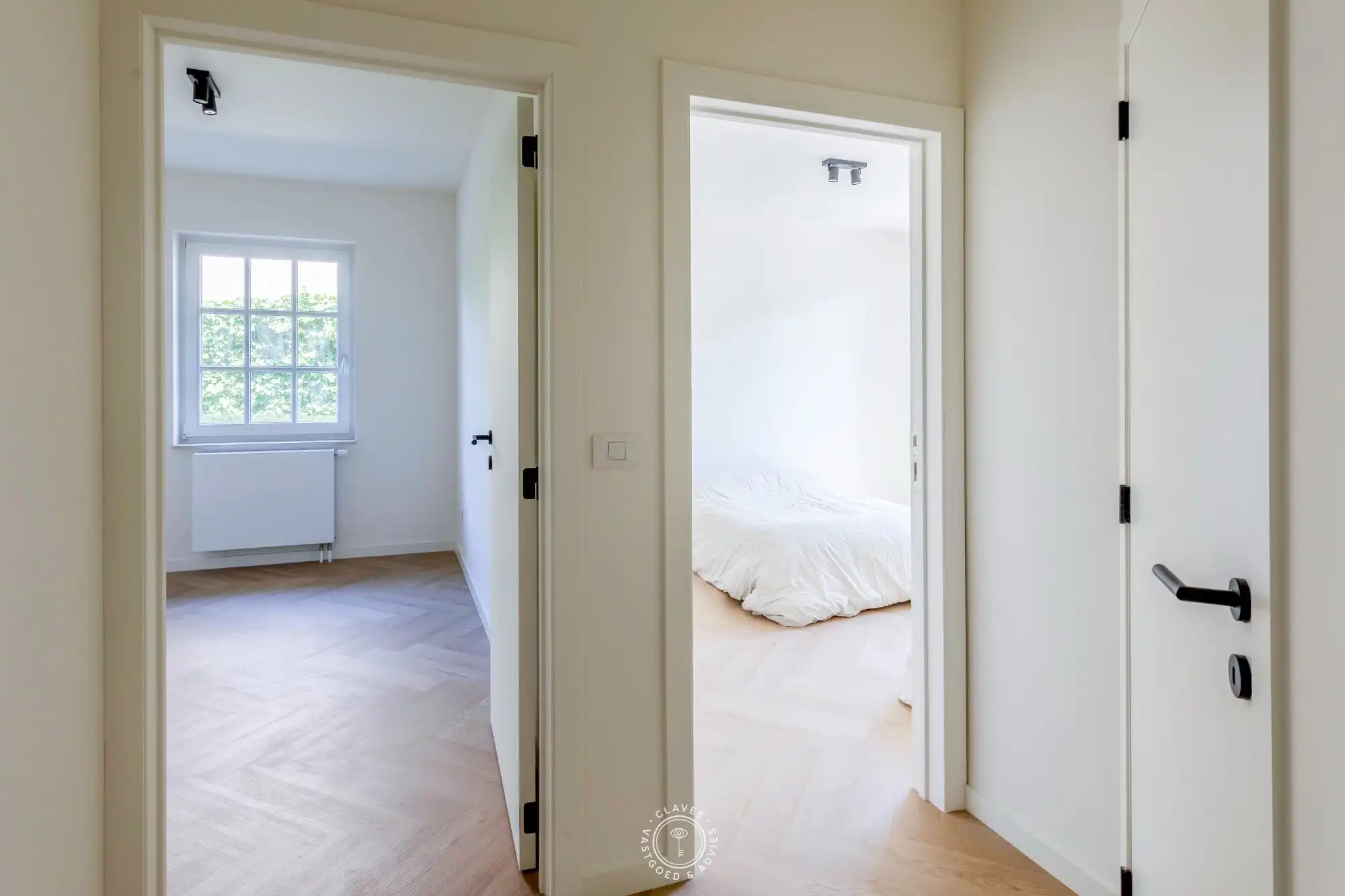 High-end vernieuwbouwappartement met privatieve tuin foto 15