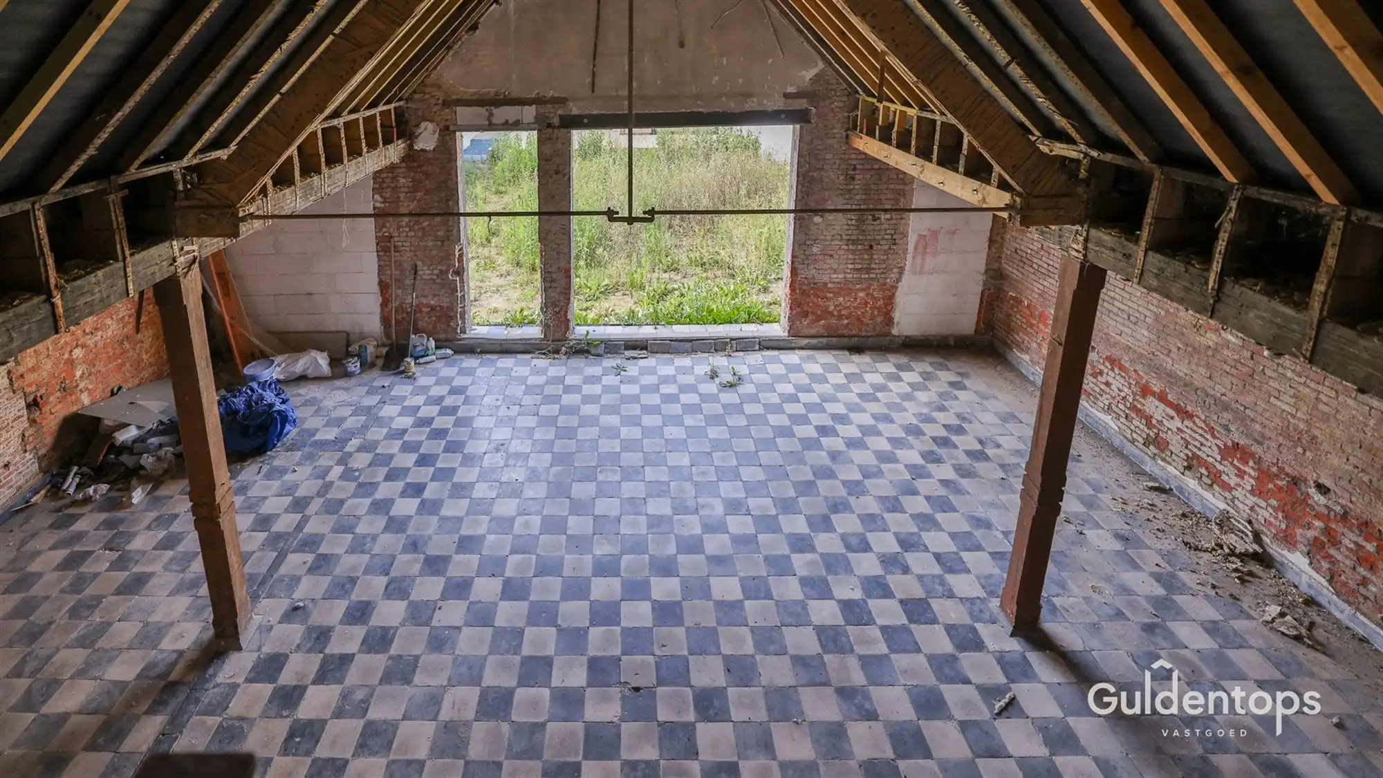 Knap gelijkvloers appartement in hartje Lier met grote tuin foto 23