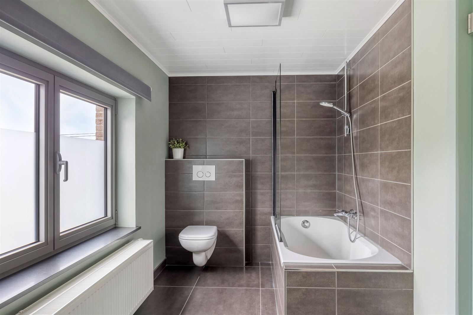 Gerenoveerde villa te koop met 4 slaapkamers foto 16