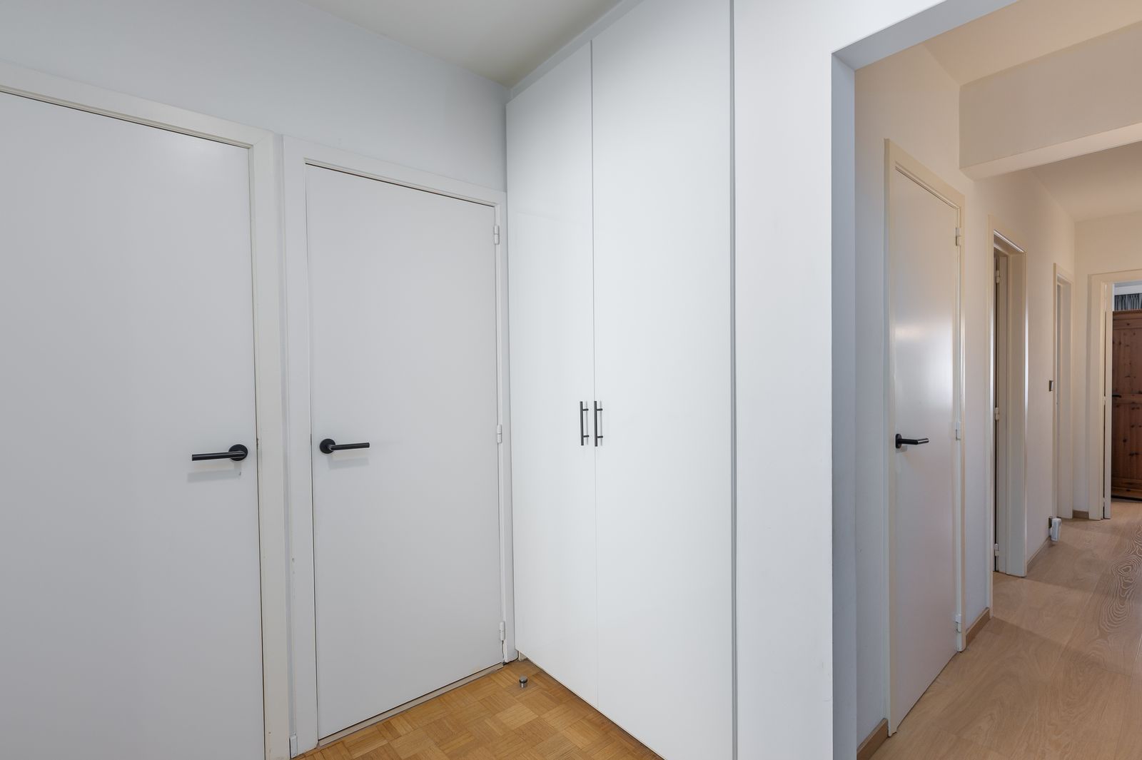 Royaal en lichtrijk appartement met 3 slpk op topligging foto 6