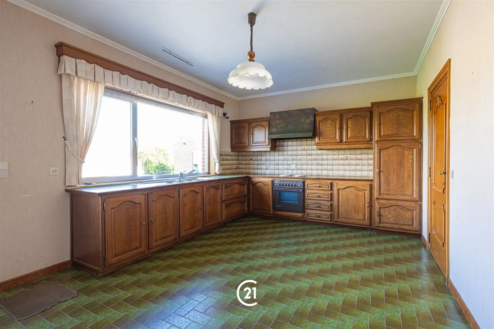 Op te frissen villa met tuin, garage en weide op 16are00 foto 7