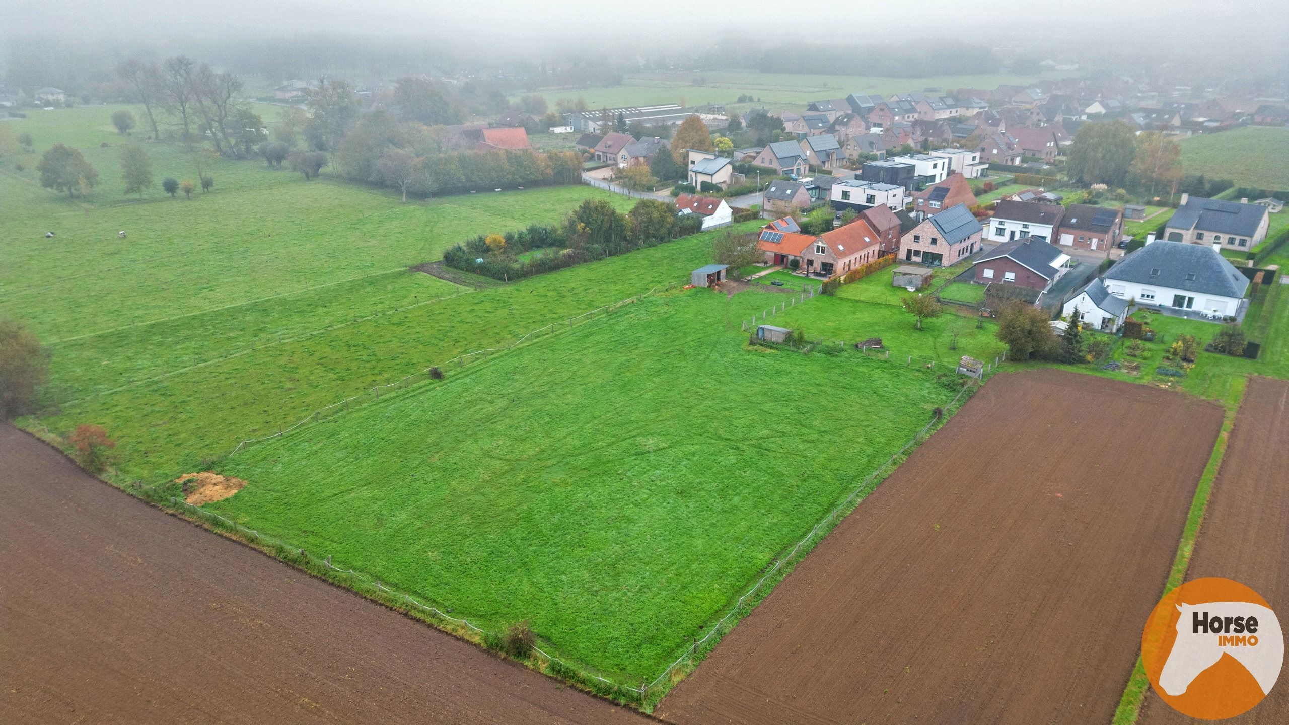 GALMAARDEN –Stijlvol gerenoveerde woning met prachtig zicht  foto 24