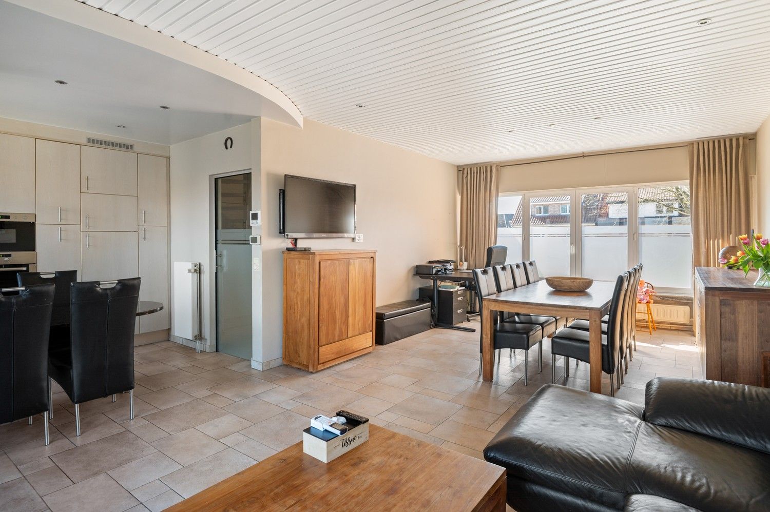 Instapklare woning met 3 slaapkamers en tuin te koop te Boechout foto 4