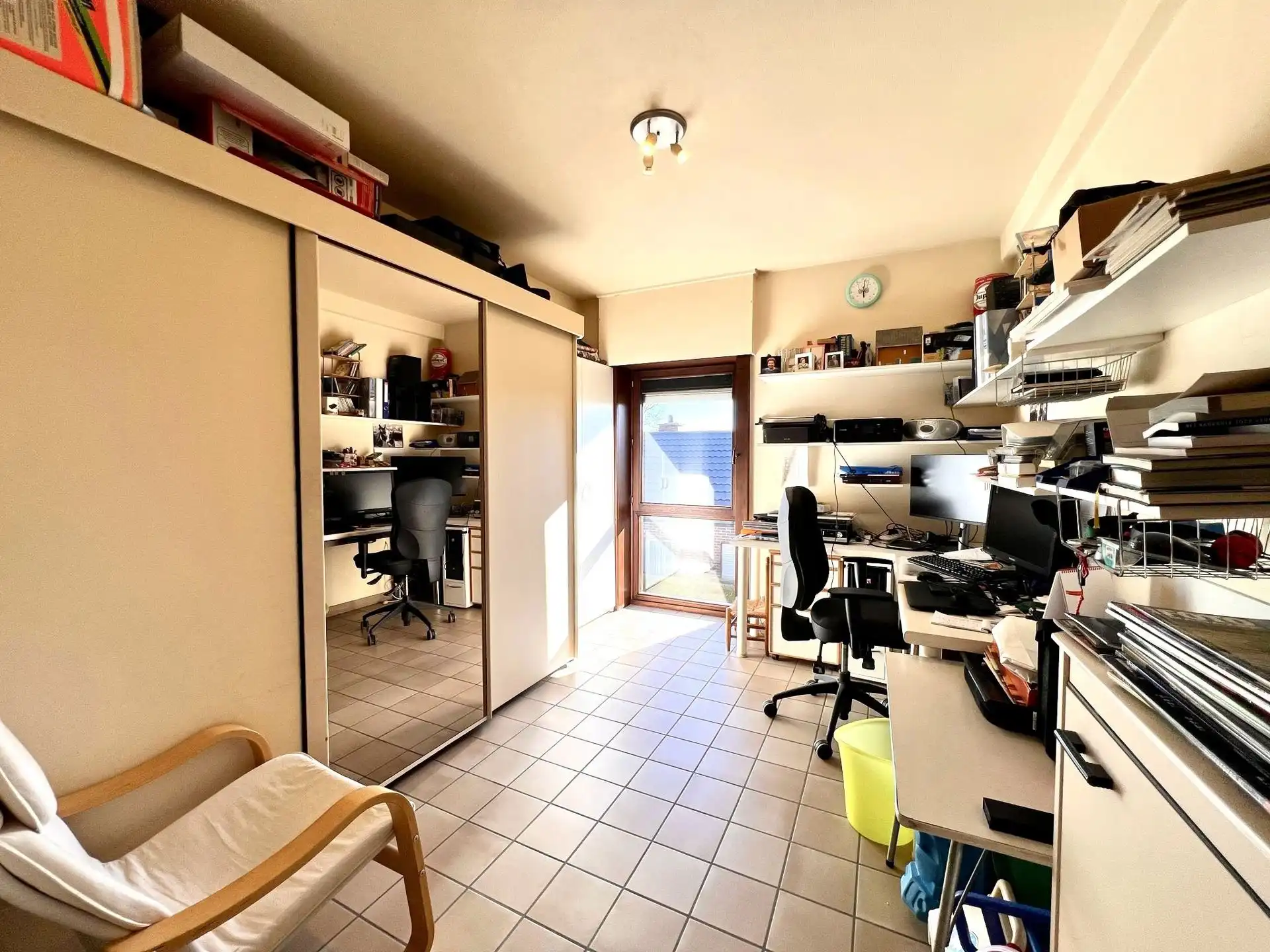 TOPgelegen commerciële hoek (showroom en atelier) met parking! foto 20