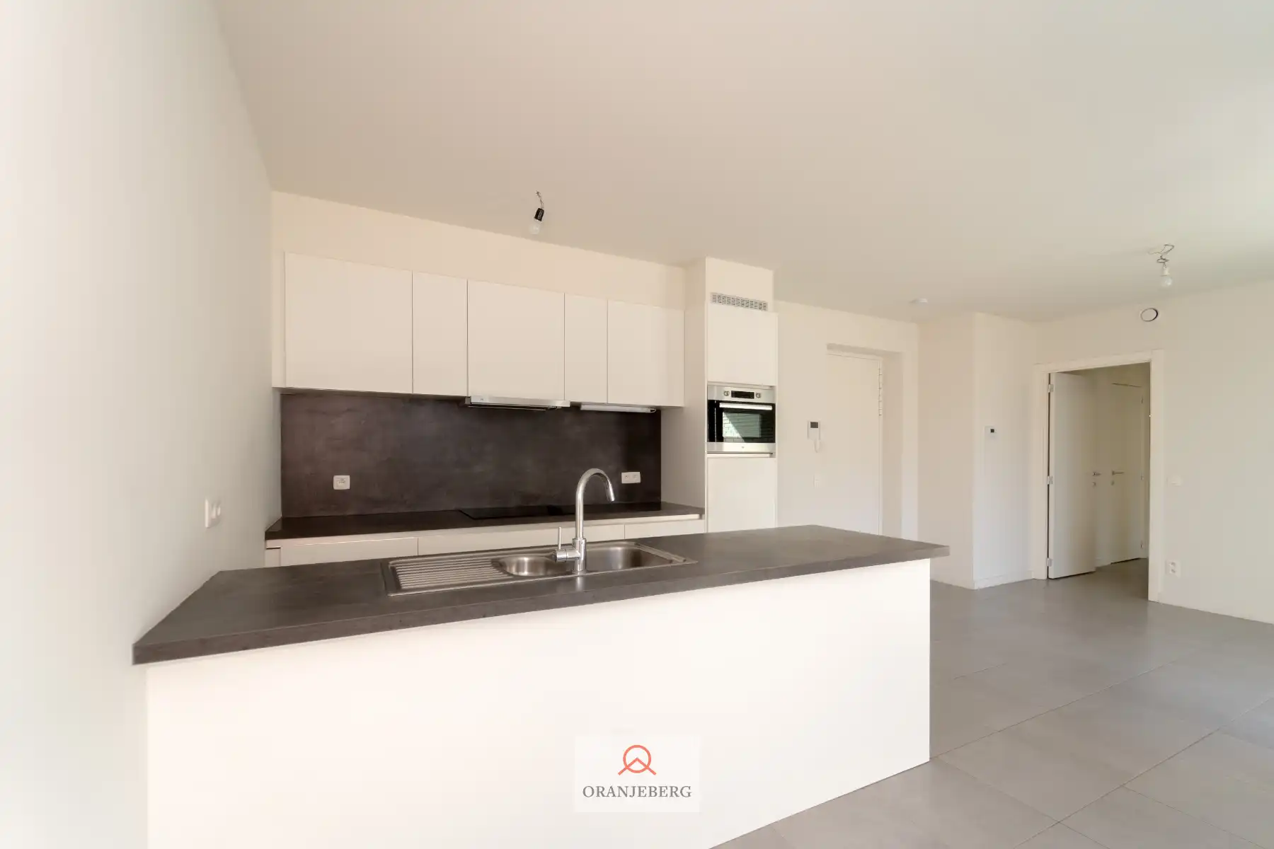 Nieuwbouw 2 slpk appartement vlakbij station Gent-Sint-Pieters foto 5