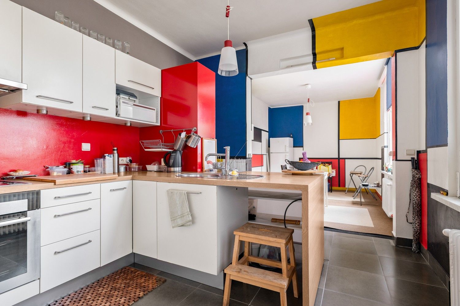 Zéér ruim appartement met 3 slaapkamers en terras in Antwerpen! foto 6