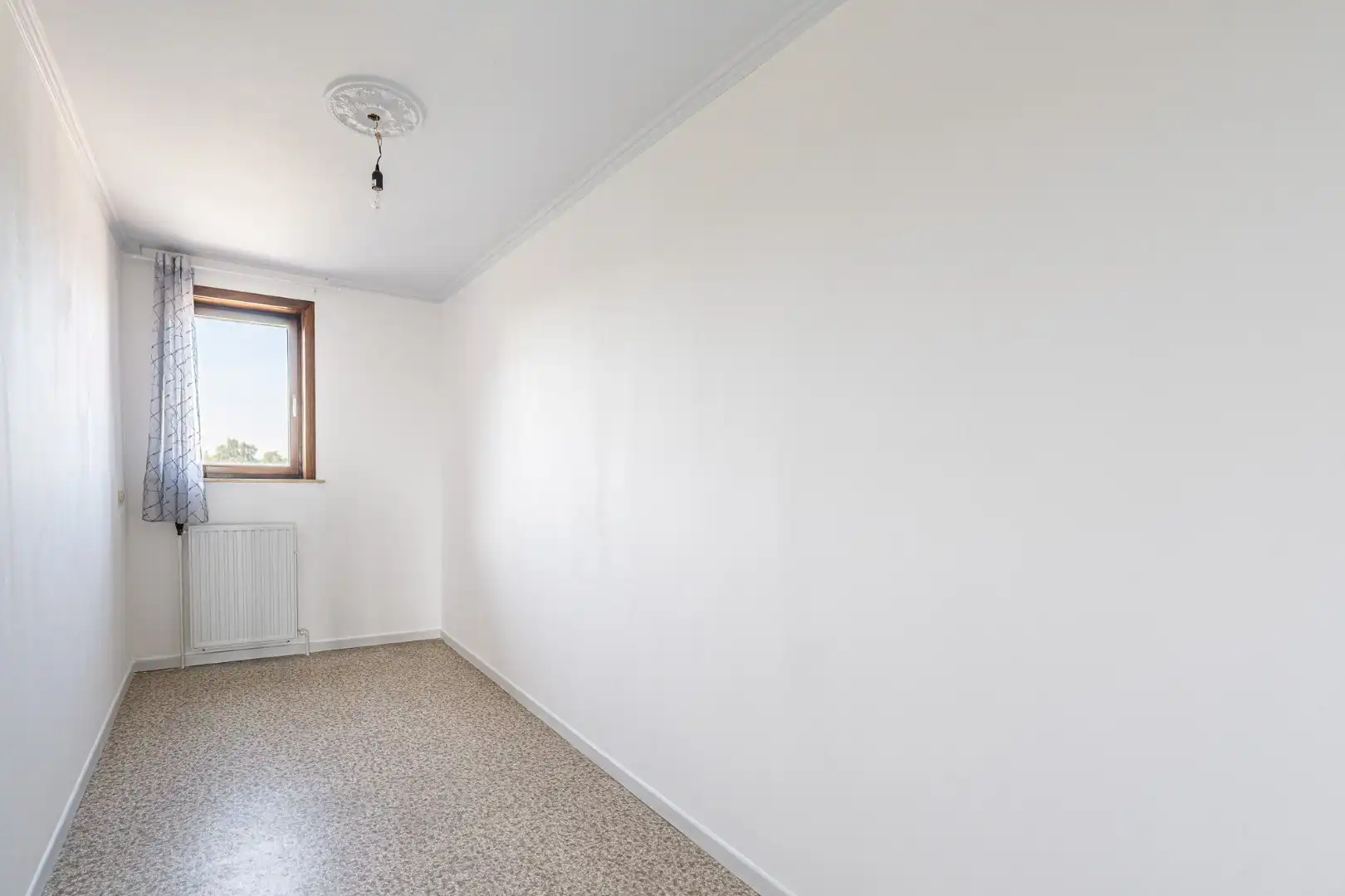 Appartement met drie slaapkamers en garage in Ieper foto 11