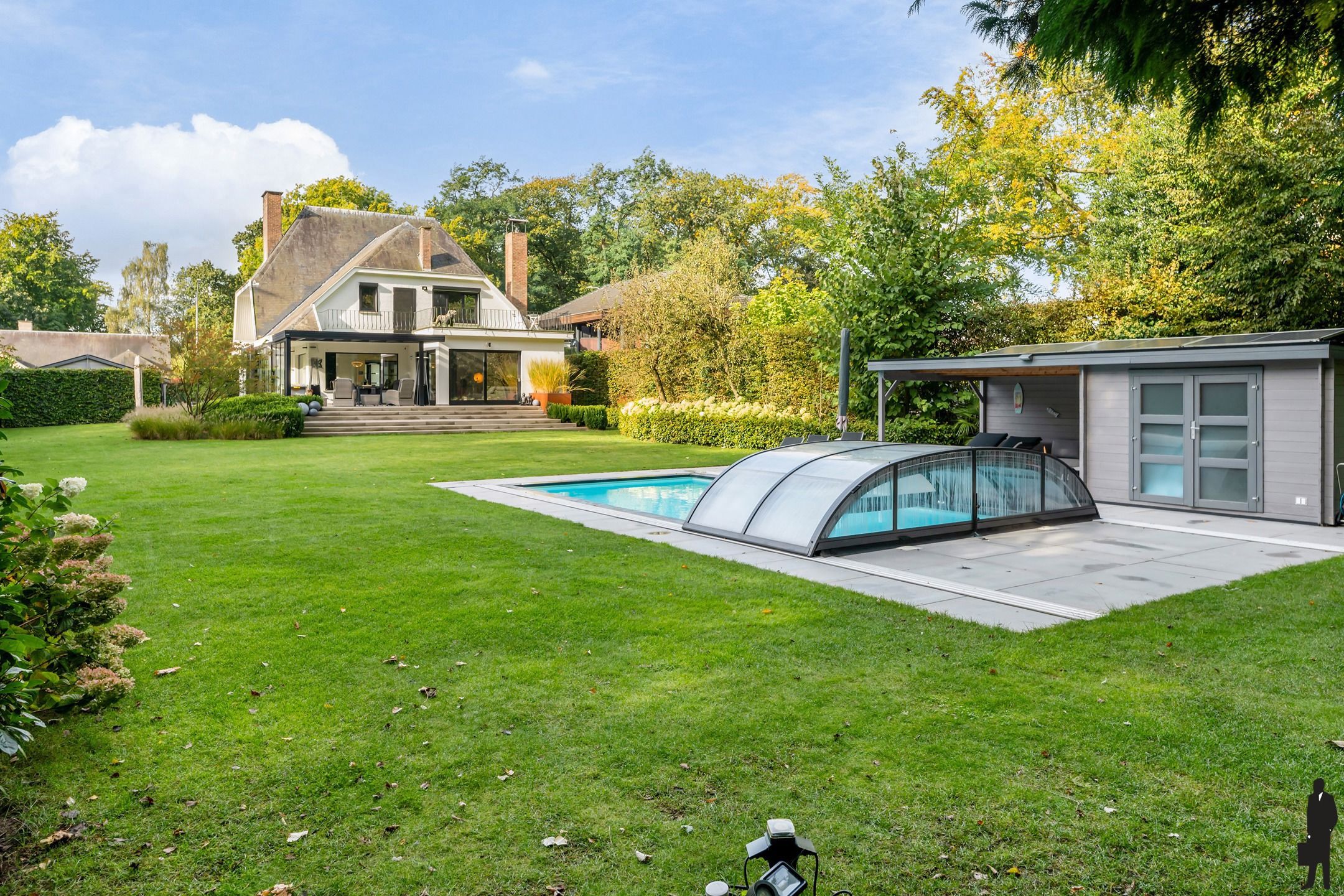 Gerenoveerde villa ideaal voor vrije beroepen! foto 28