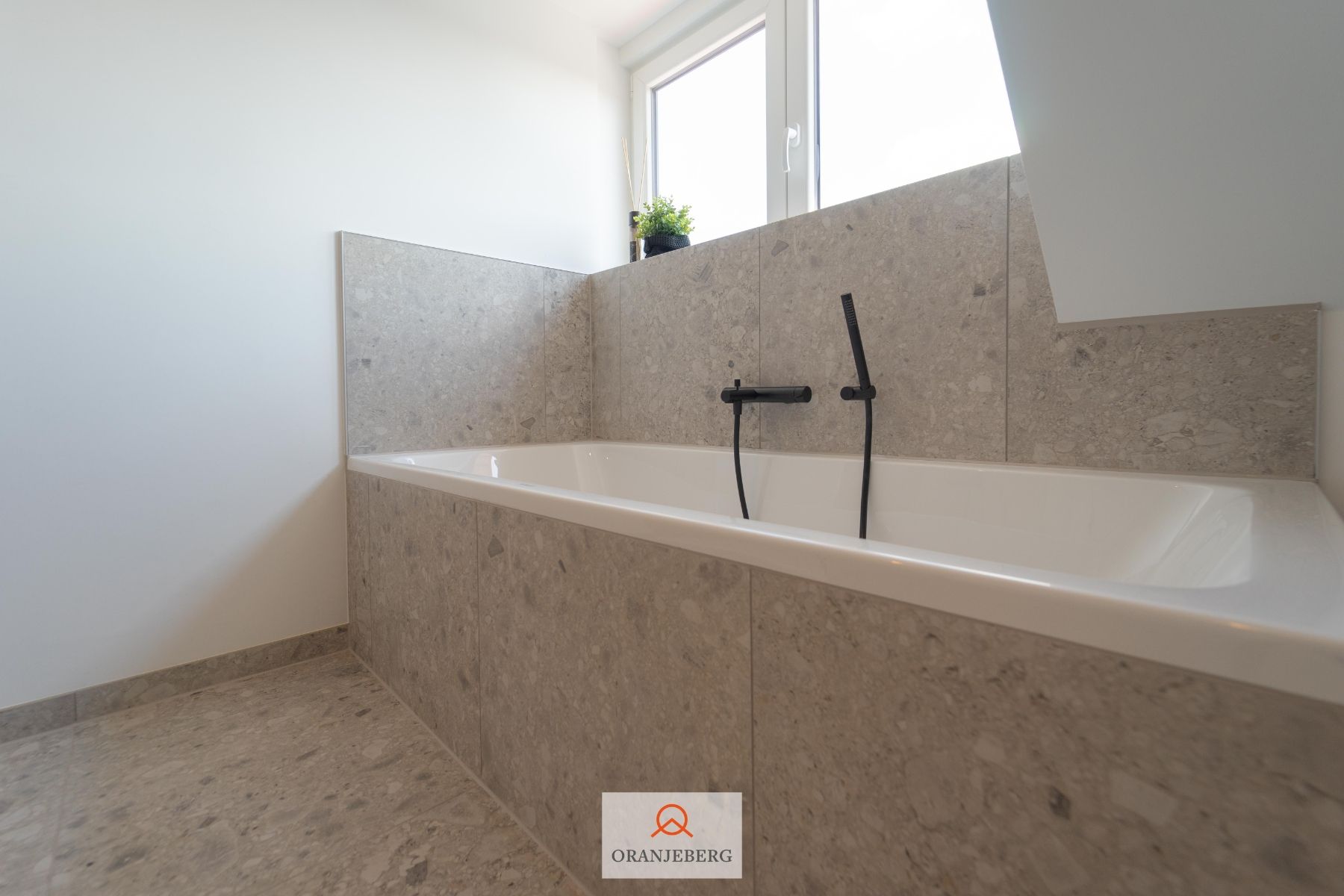 Gerenoveerde ruime duplex met terras nabij Gent centrum foto 21