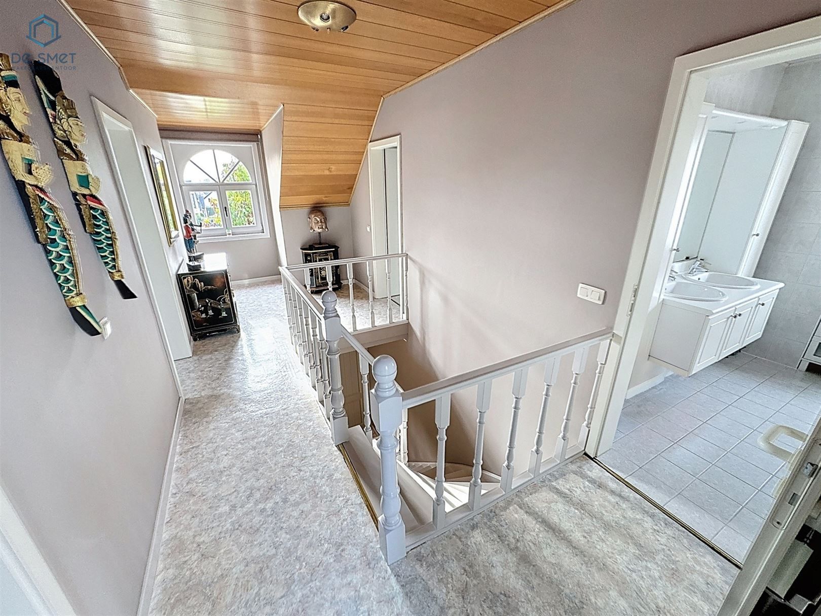 Instapklare gezinswoning met 3 slaapkamers, ruime tuin, garage en energiezuinige troeven vlakbij centrum Geraardsbergen foto 16