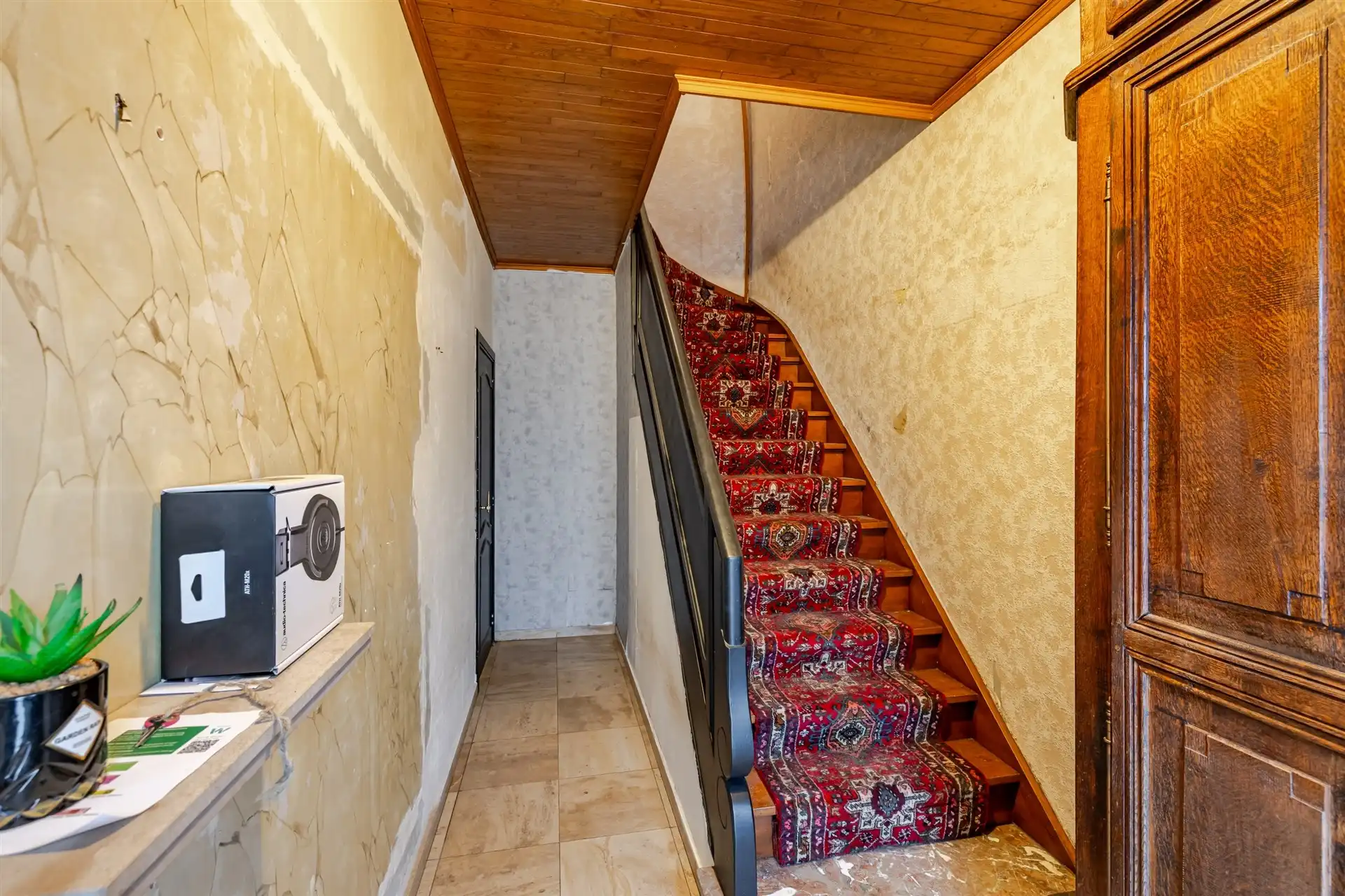 Verder te renoveren gezinswoning in Wetteren foto 2