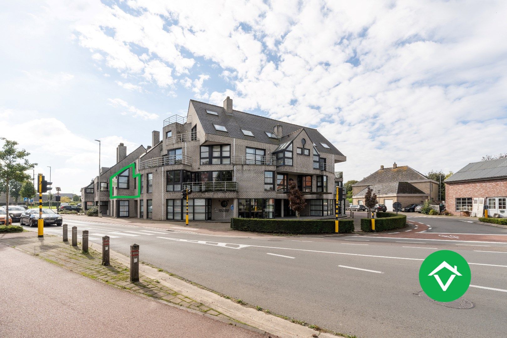 Lichtrijk appartement met 2 slaapkamers en garage foto 17