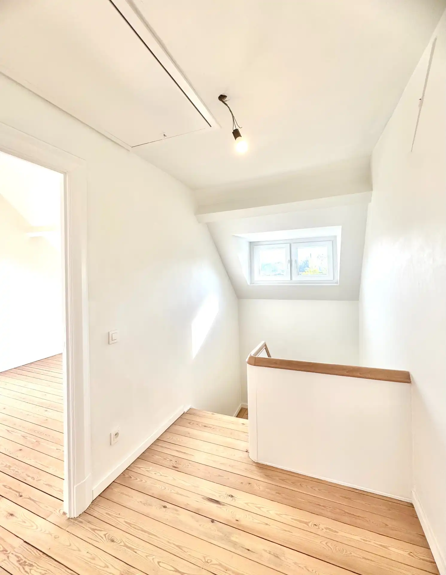 GERENOVEERDE HERENWONING | 3 KAMERS | TUIN | CENTRUM KORTRIJK foto 35