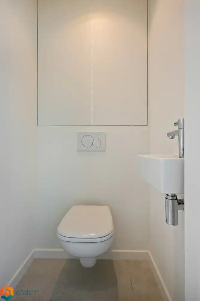 Prachtig vernieuwde bungalow te Schriek foto 11