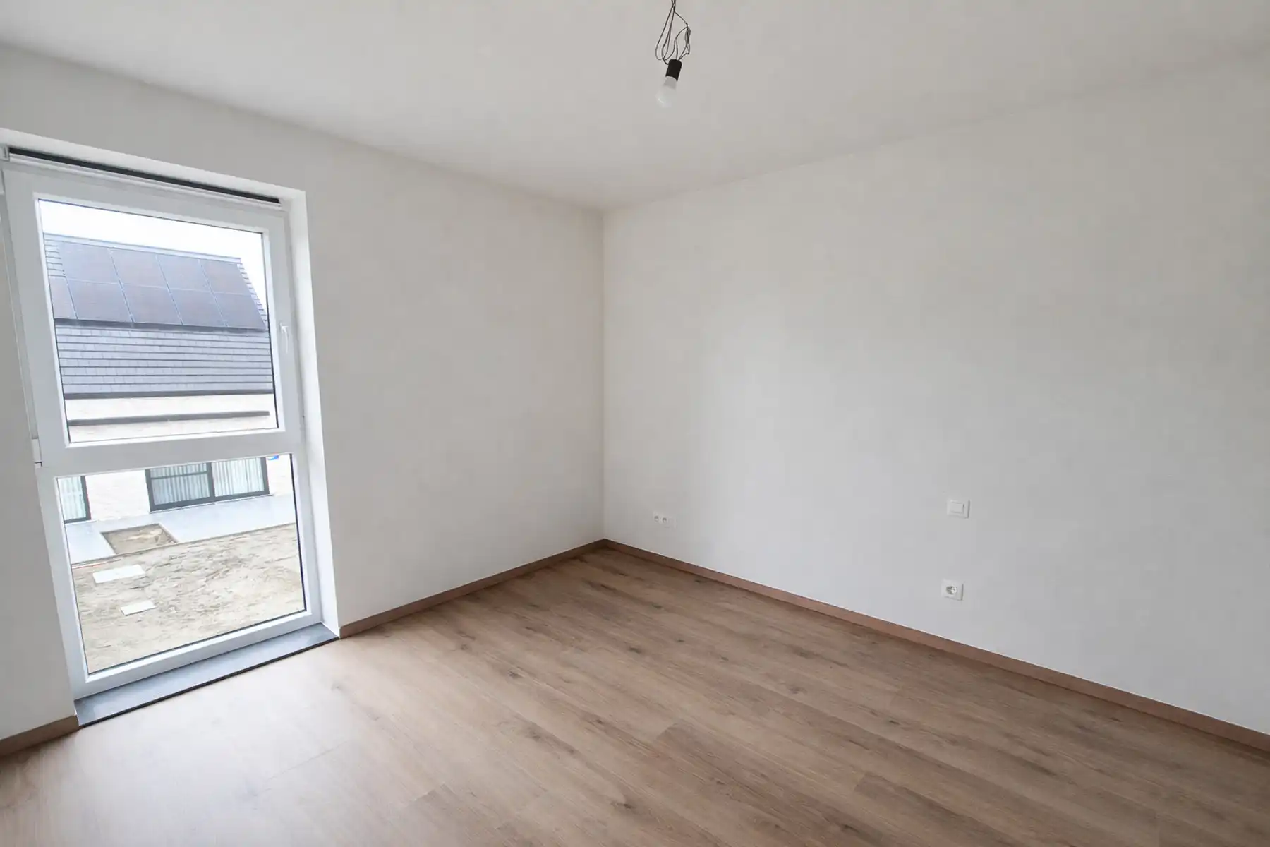 Prachtige halfopen bebouwing te Opwijk foto 9