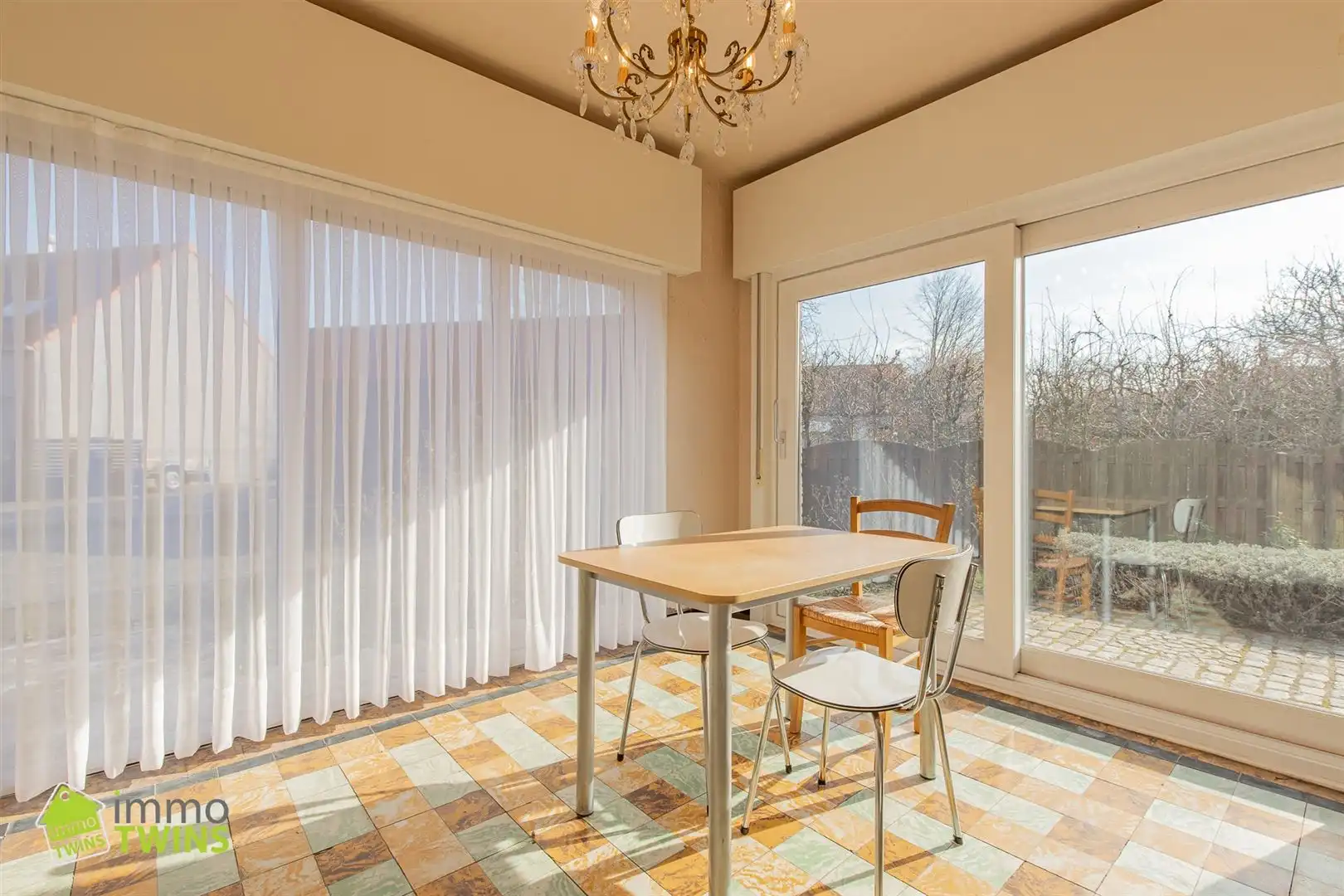 HOB met 3slps met tuin en garage  foto 9