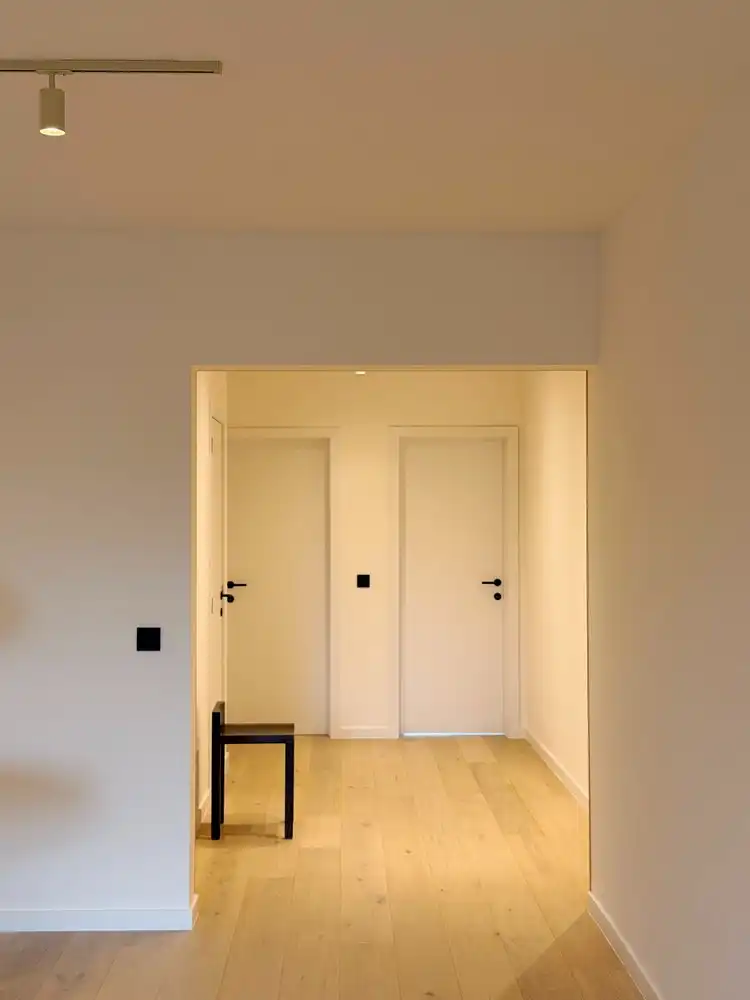 Bijzonder aantrekkelijk gerenoveerd appartement langs de Coupure met hoogwaardig gerenoveerd interieur en twee terrassen foto 21