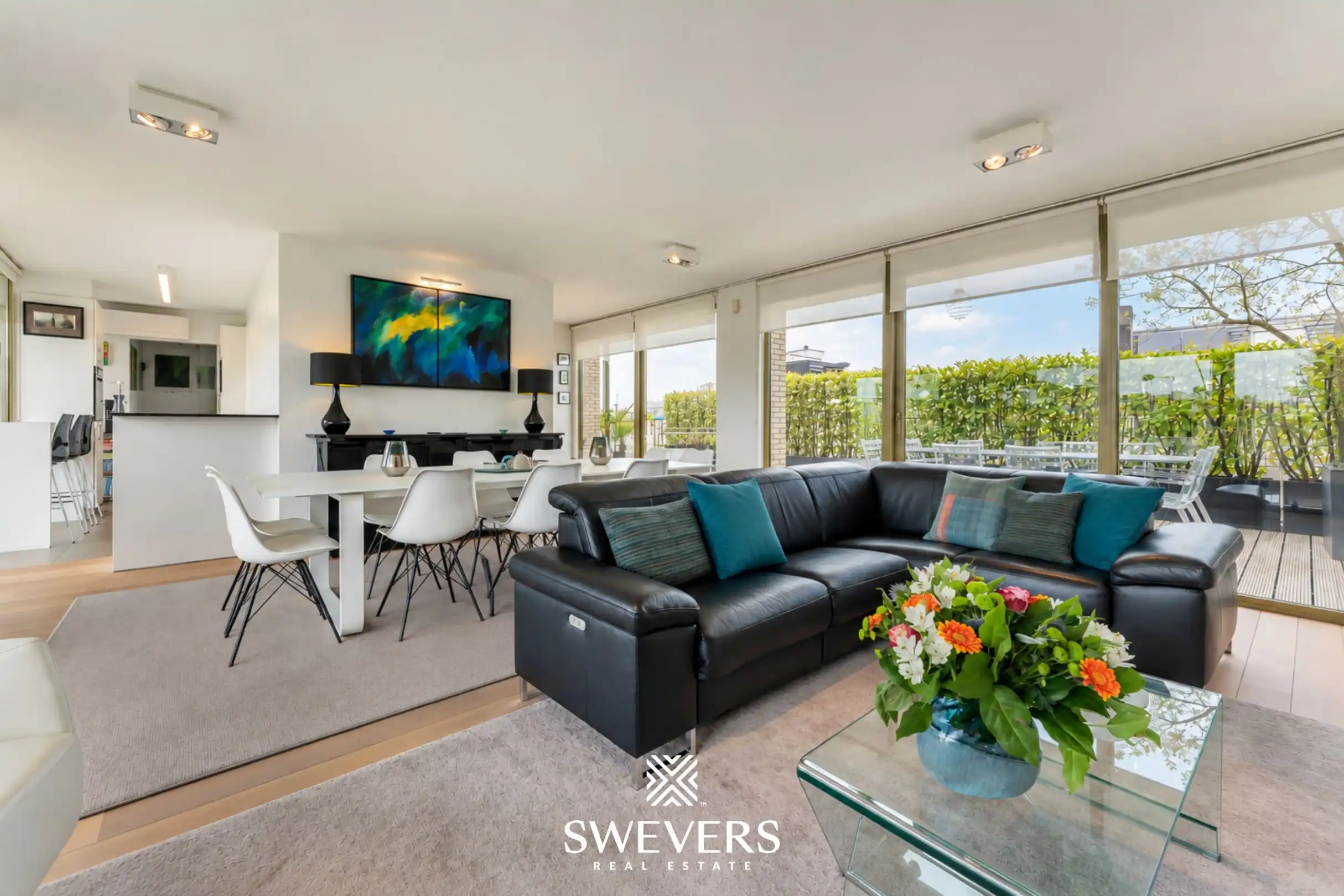 Ruim penthouse van 122 m² met uitzonderlijk ruime terrassen in Hasselt foto 2