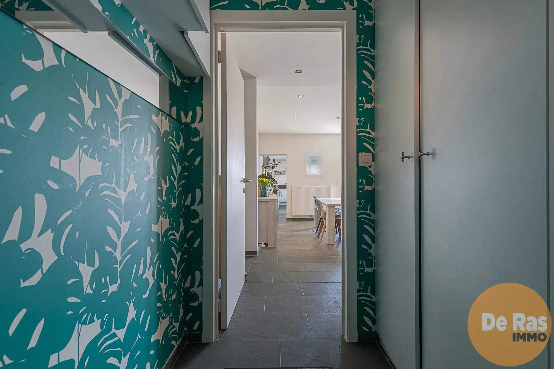 ZOTTEGEM - Gesloten bebouwing met tuin en energietechnieken foto 9