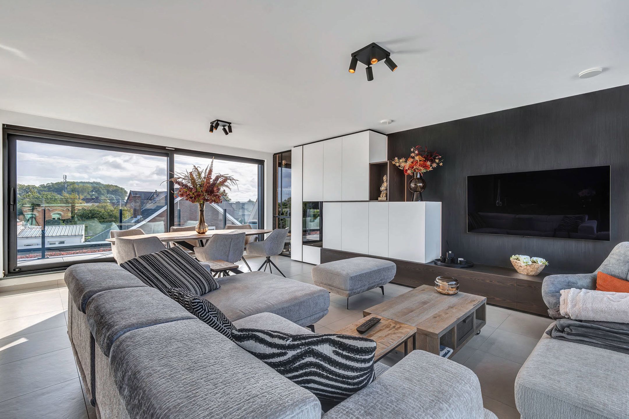 Exclusief penthouse met 3 slaapkamers in Burst  foto 4