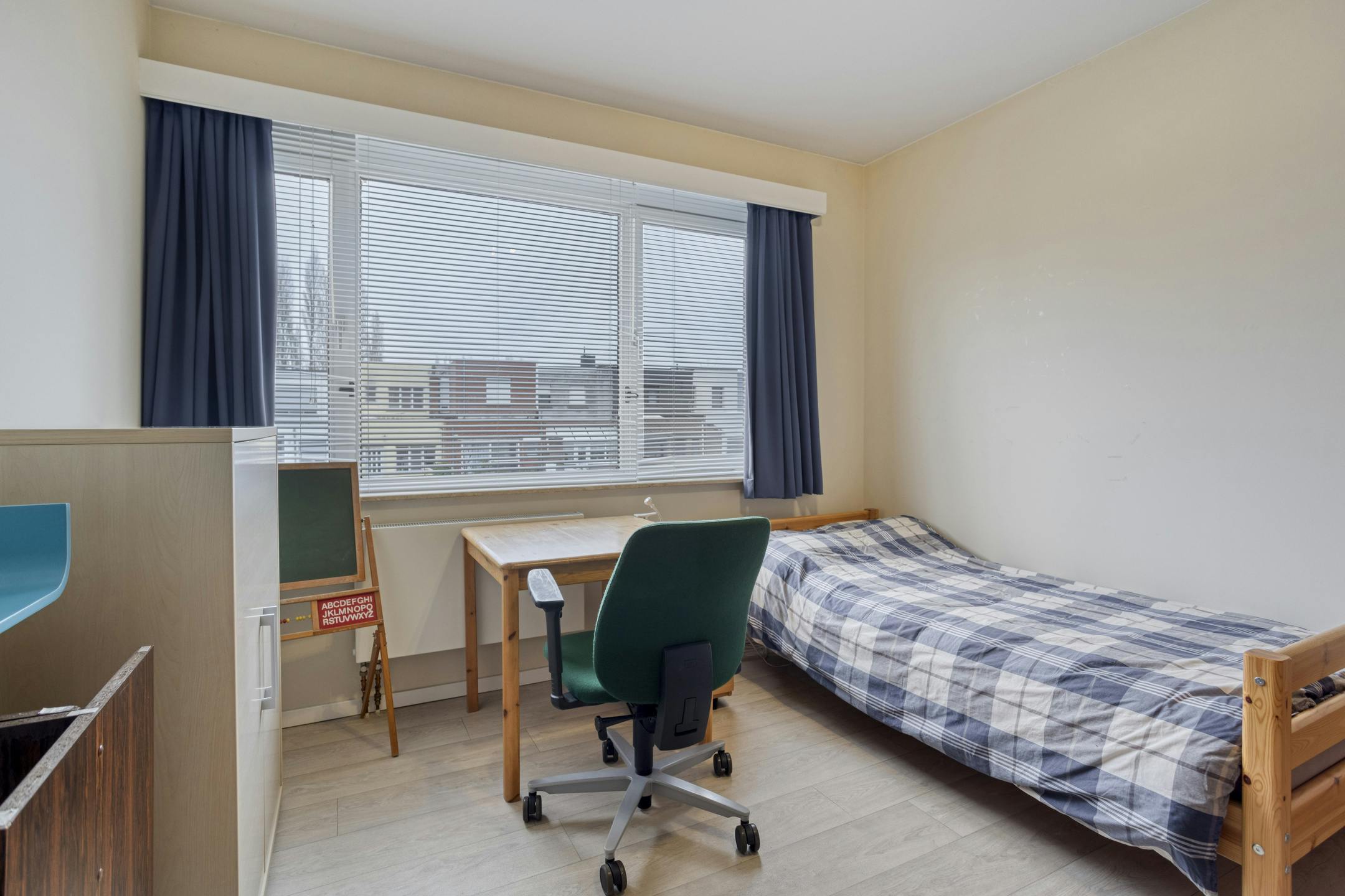 Gezellig huis te koop met garage in Merksem foto 17