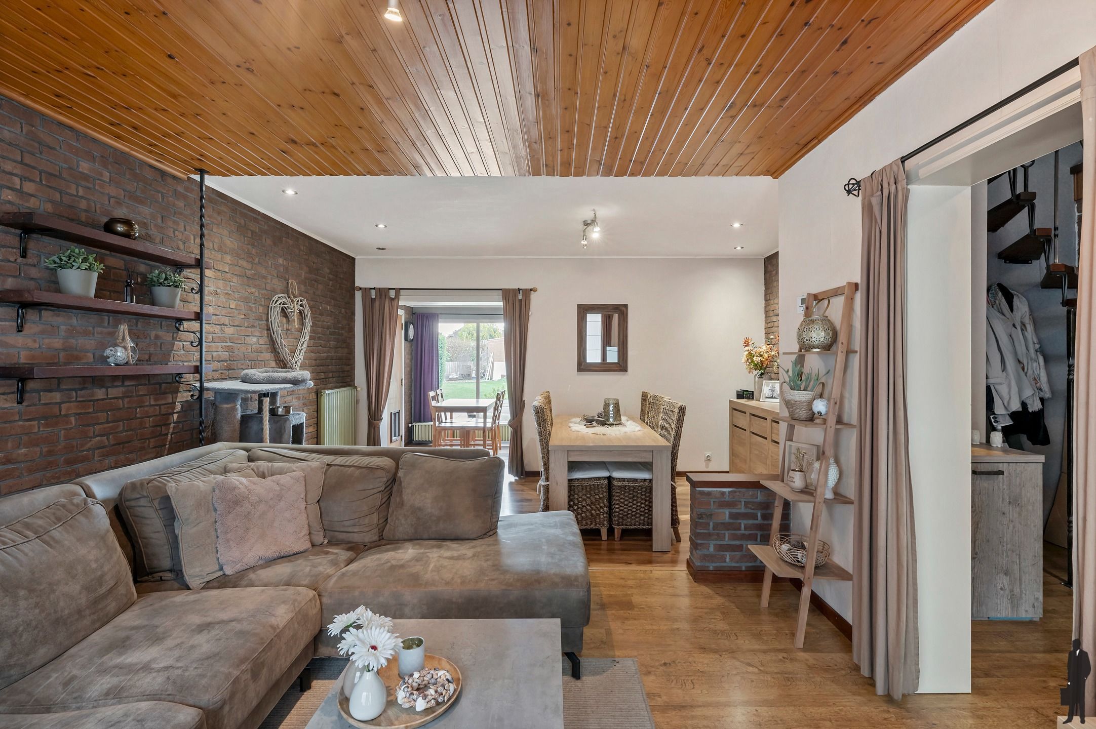 Woning met tuin en garage in het centrum van Rijkevorsel foto 4