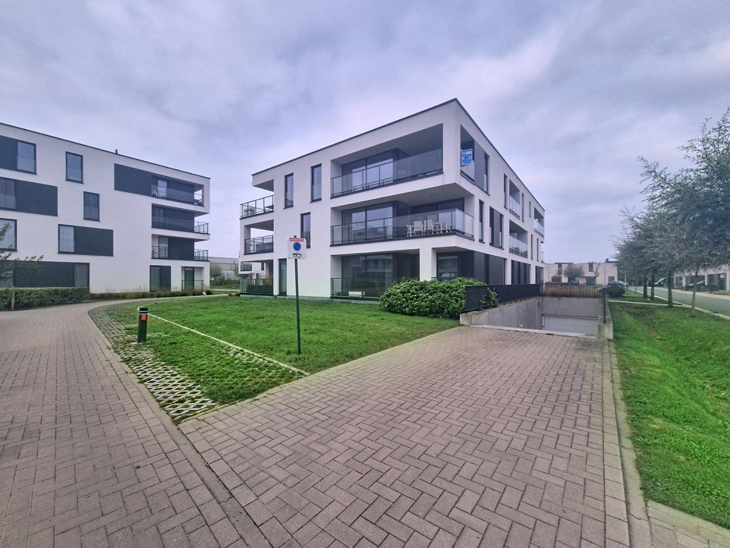 Appartement met 2 slpk en garage foto {{pictureIndex}}