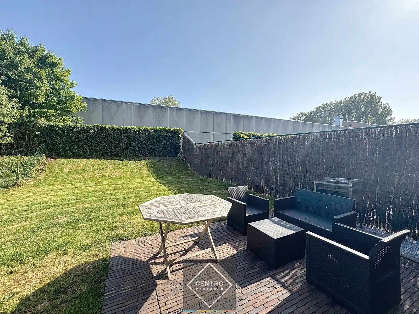 Leuke woning met alle COMFORT met 3 slpks, garage en ZUIDger. tuin! foto 17